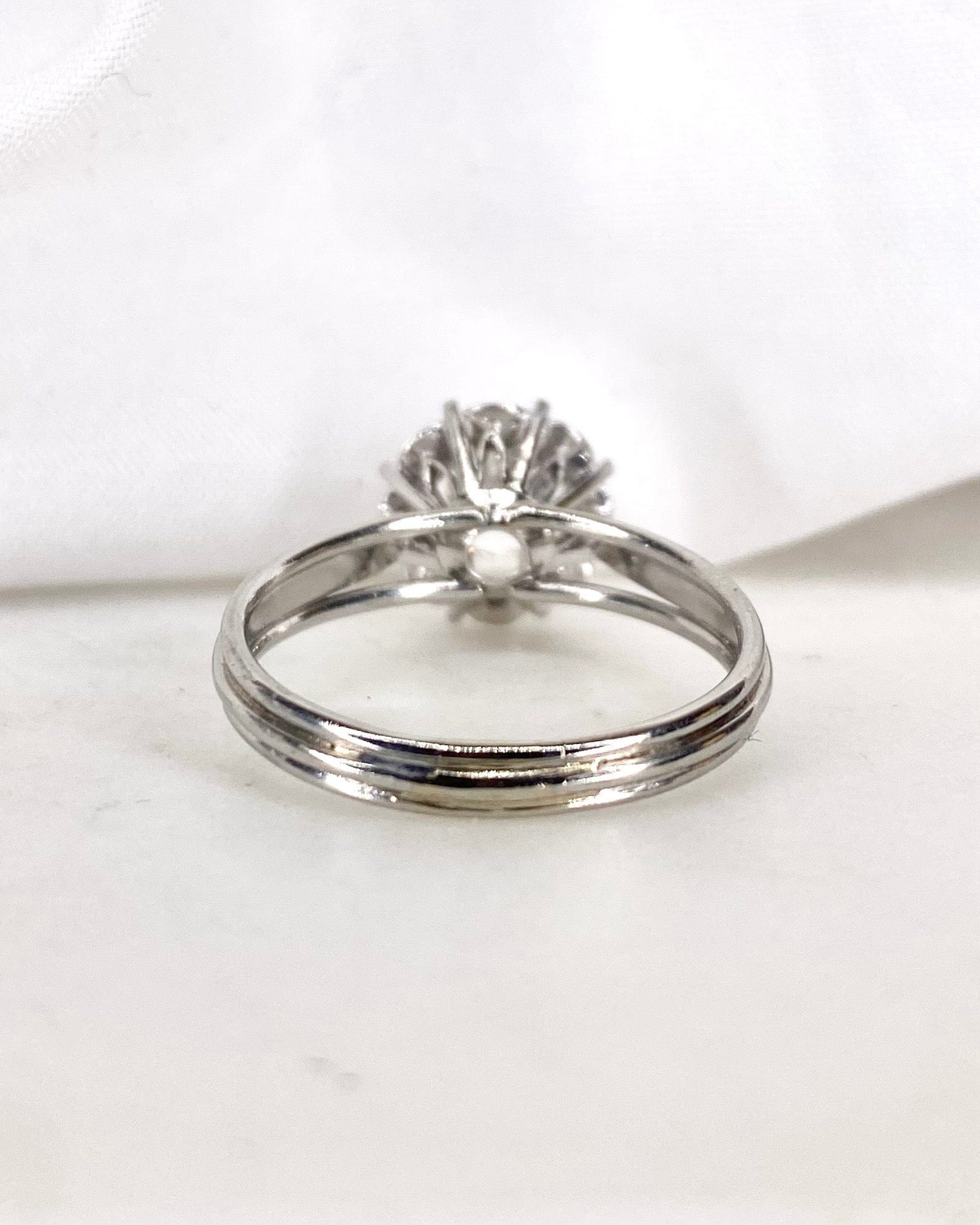 Bague Solitaire Diamant 1.08 carat "Aloïse" - Elliade Paris