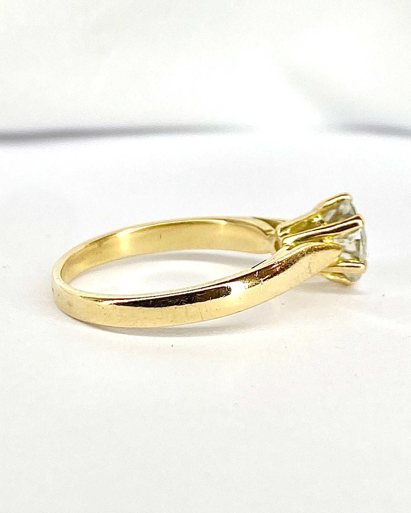 Bague Solitaire Diamant 1.11 carat "Cassandre" - Elliade Paris