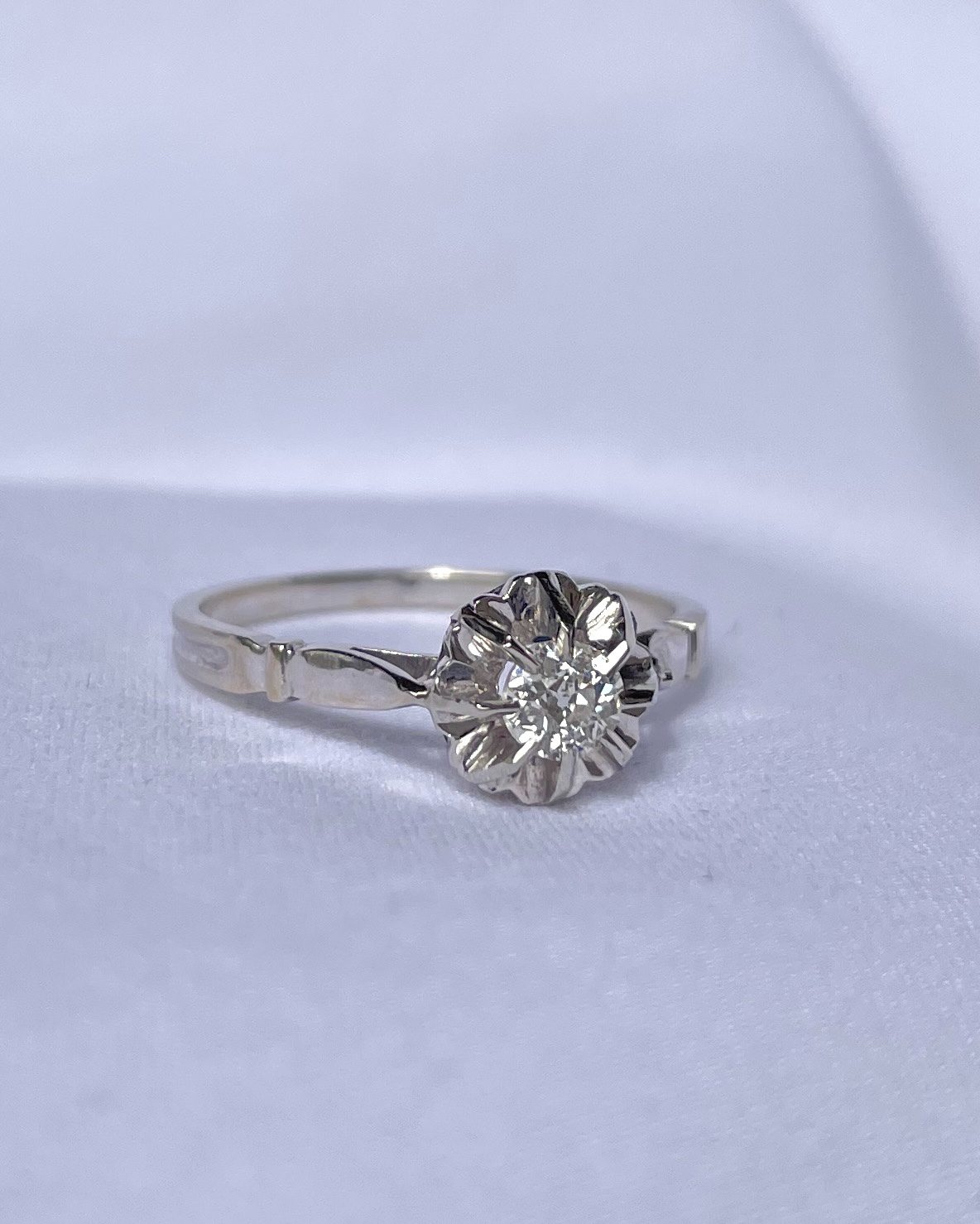 Bague solitaire diamant Vintage "Inka" - Elliade Paris