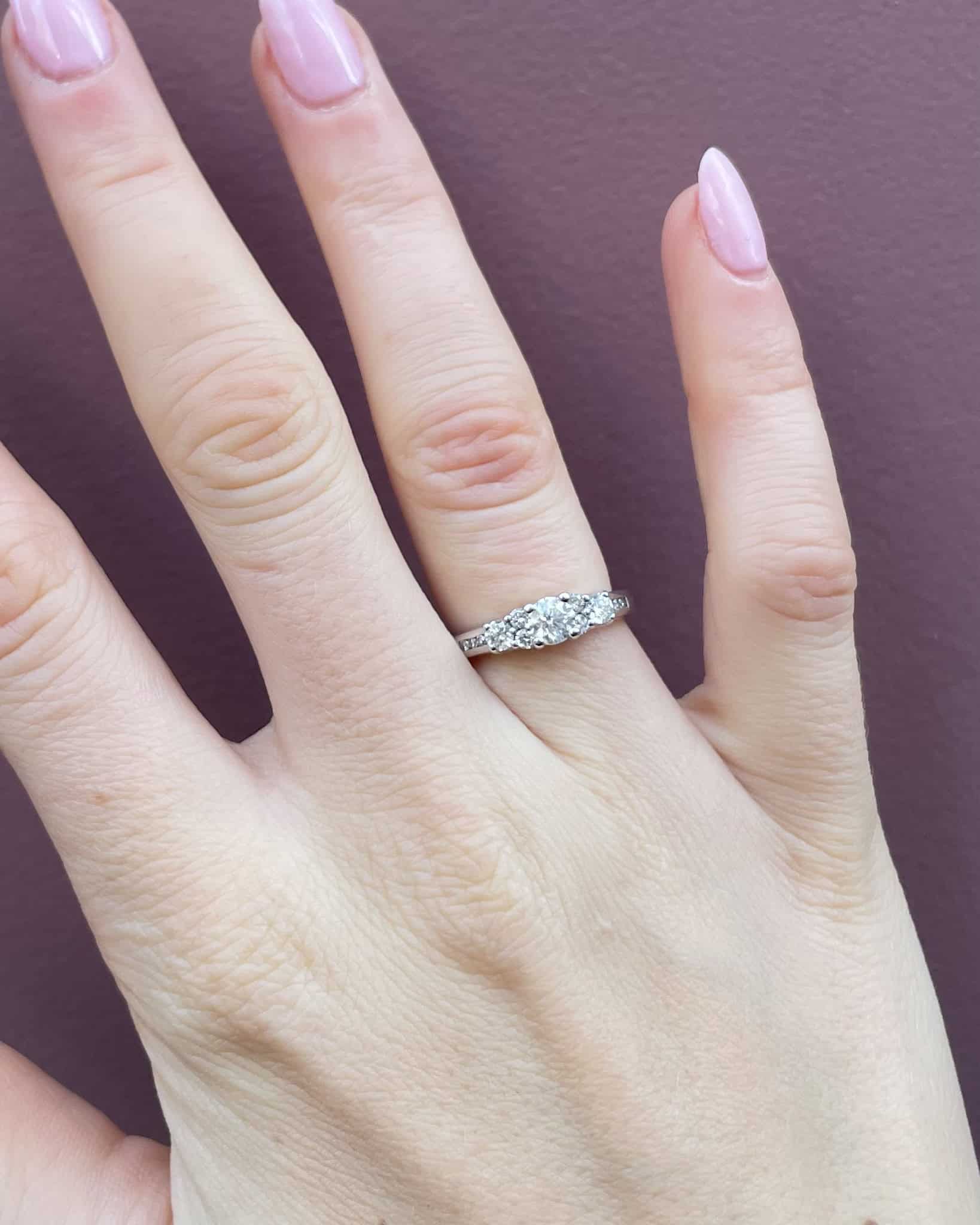 Bague Solitaire Diamants 0.69 carat "Flavia" - Elliade Paris