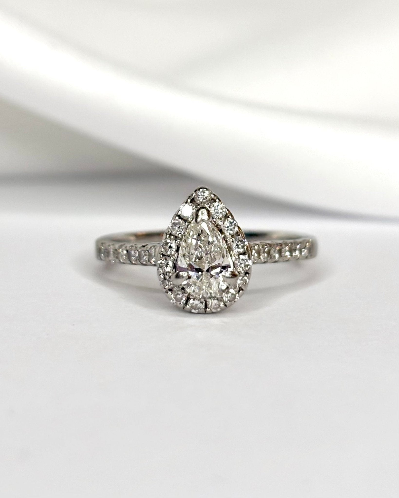 Bague Solitaire Diamants 0.77 carat "Aline" - Elliade Paris