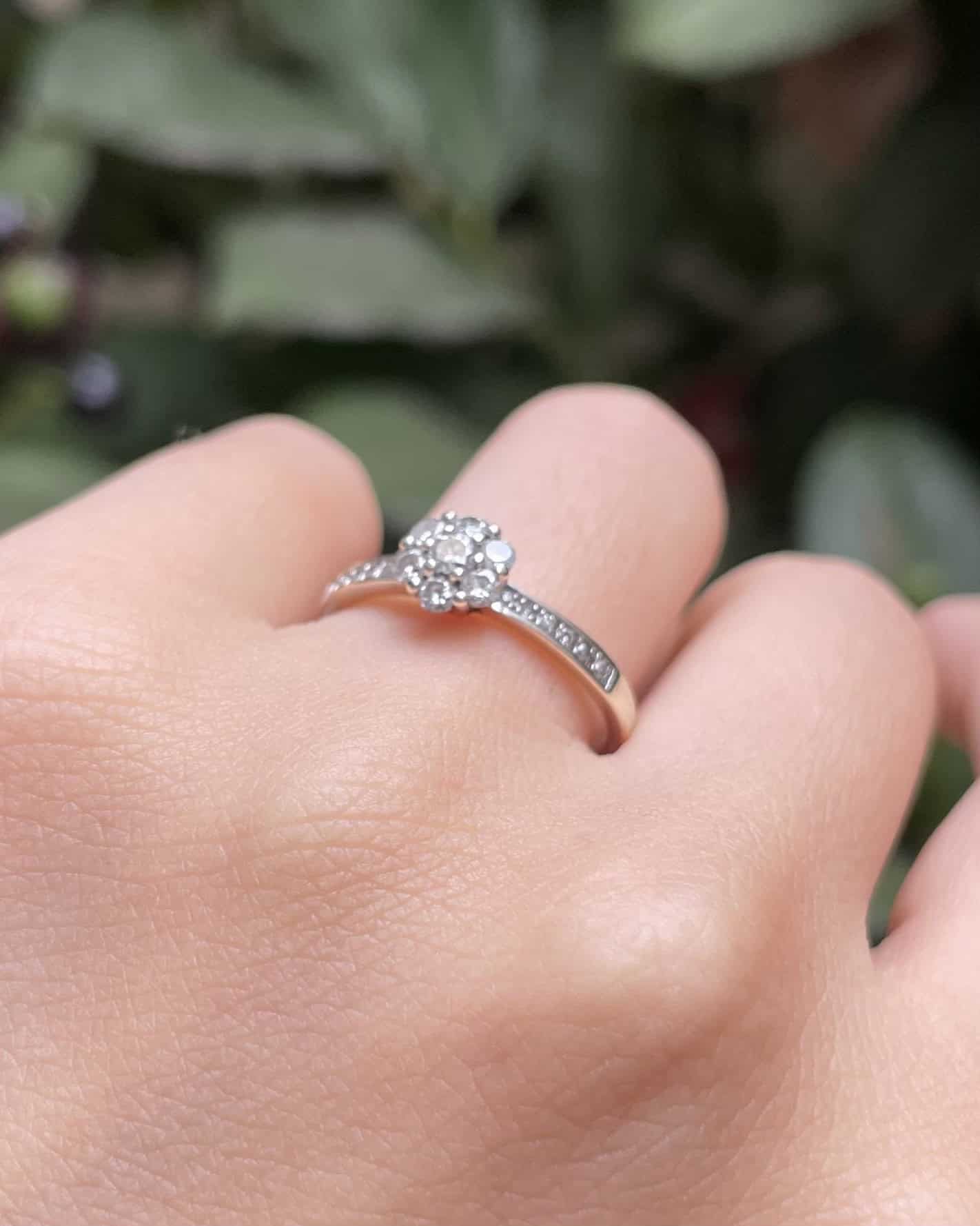 Bague Solitaire Fleur 19 Diamants "Anaize" - Elliade Paris