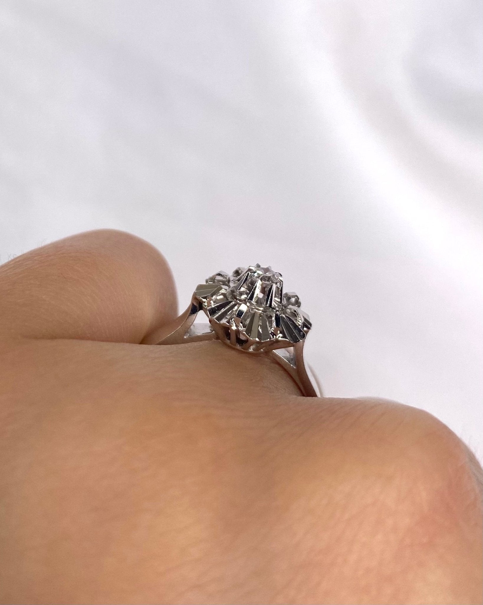 Bague Solitaire Fleur Diamant "Aglaé" - Elliade Paris