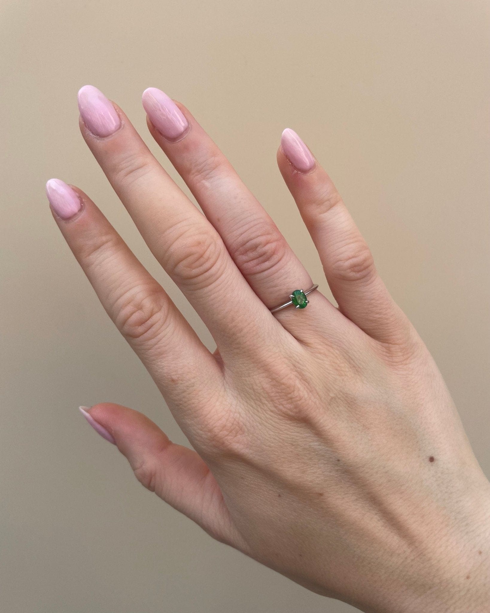 Bague Solitaire Grenat Tsavorite 0.70 carat "Astelle" - Elliade Paris