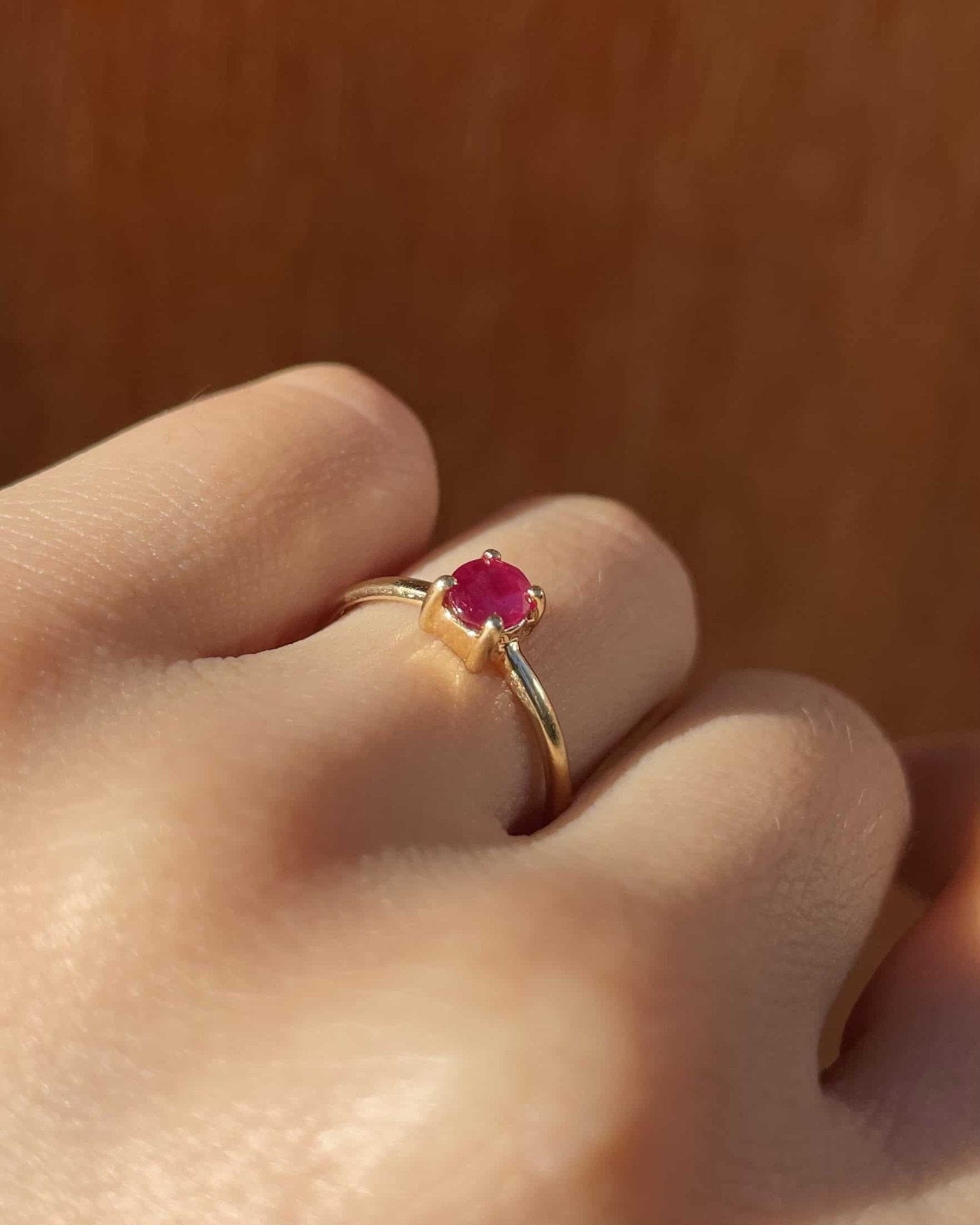 Bague Solitaire Rubis 0.40 carat "Joelia" - Elliade Paris