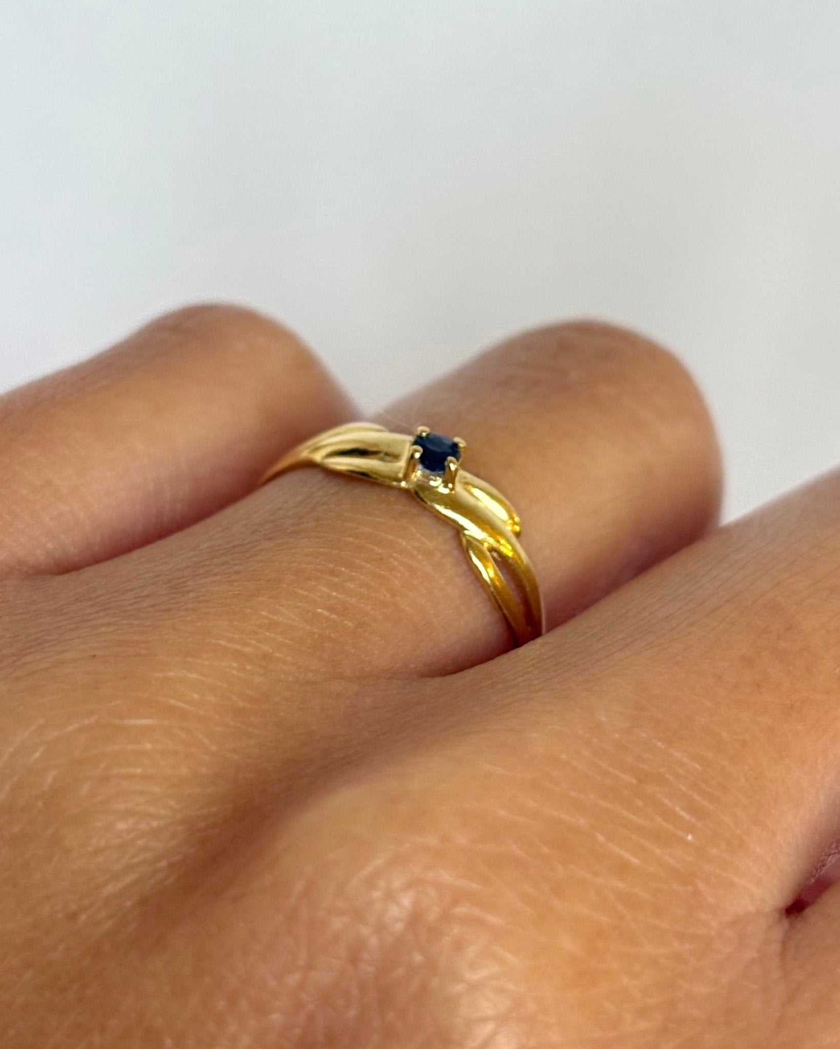 Bague Solitaire Saphir "Andréa" - Elliade Paris