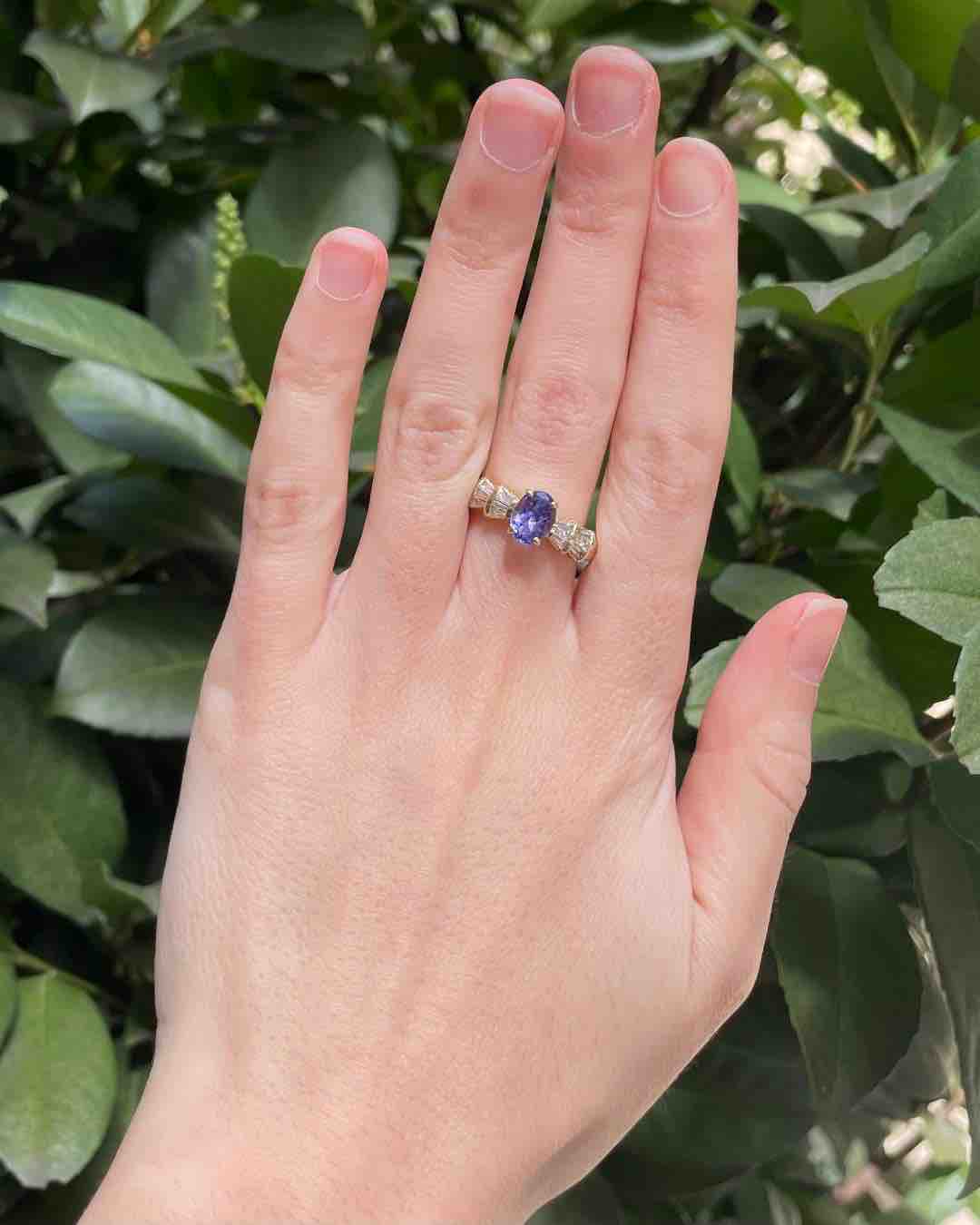 Bague Solitaire Tanzanite & Diamants "Marjorie" - Elliade Paris