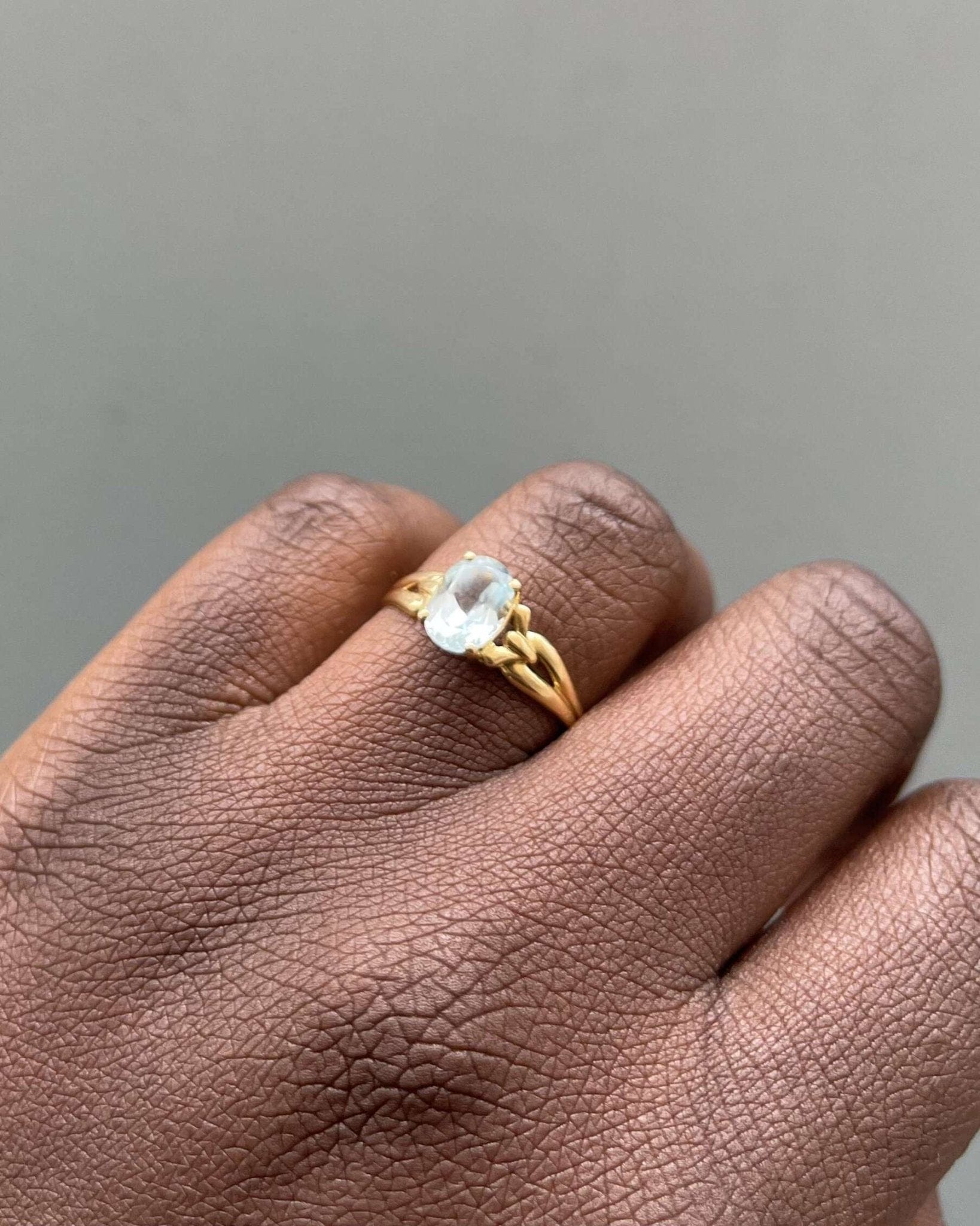 Bague Solitaire Topaze 1.40 carat "Romy" - Elliade Paris