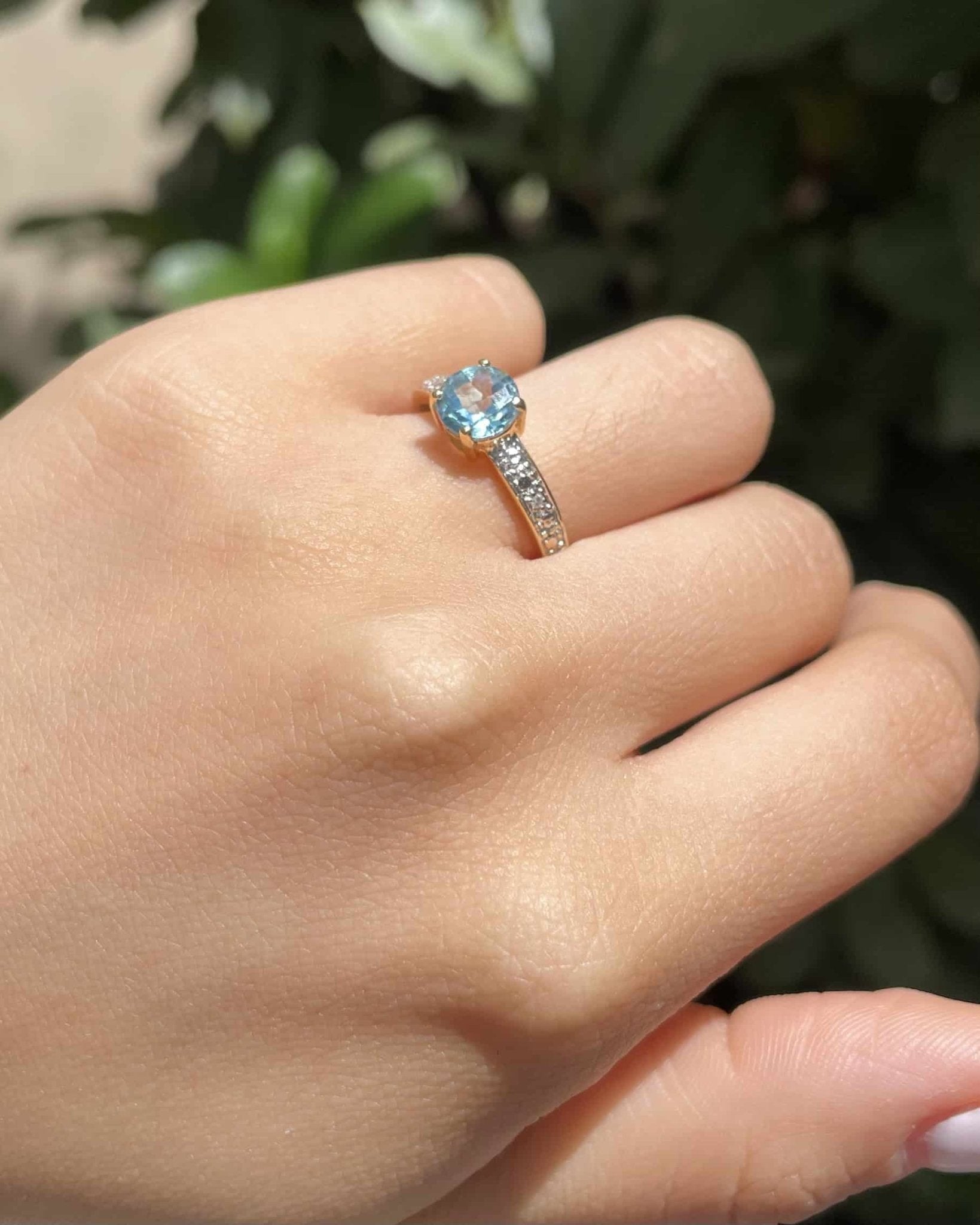 Bague Solitaire Topaze & Diamants "Jennah" - Elliade Paris