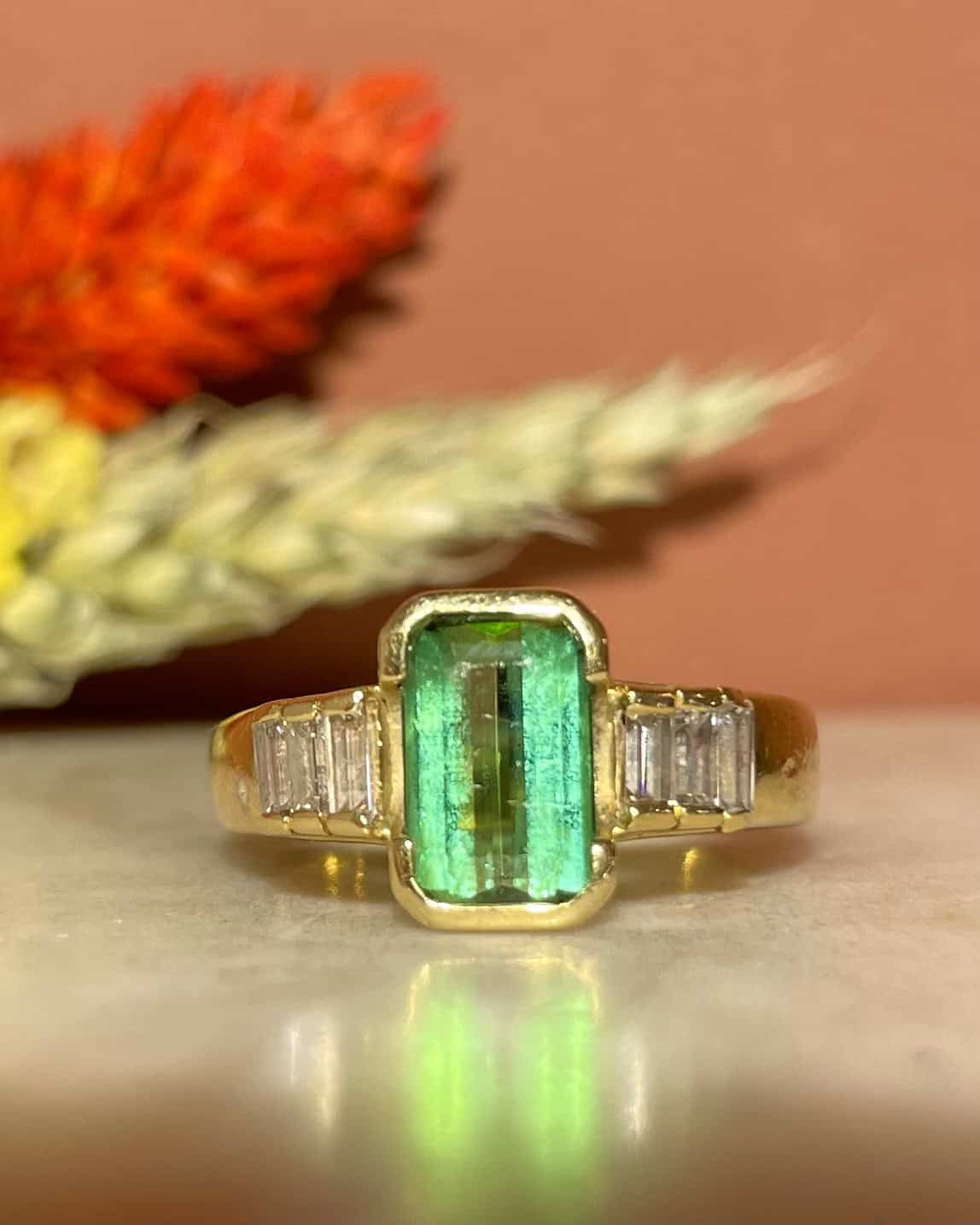 Bague Solitaire Tourmaline 1.40 carat & Diamants "Palmyre" - Elliade Paris