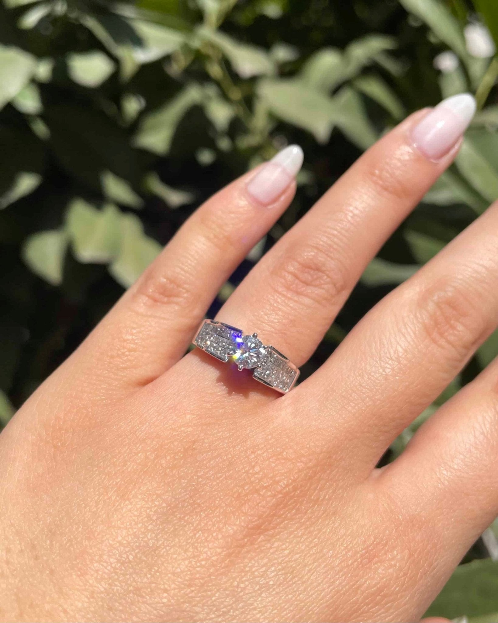 Bague Solitaire Vintage 37 Diamants 1.14 carat "Adela" - Elliade Paris