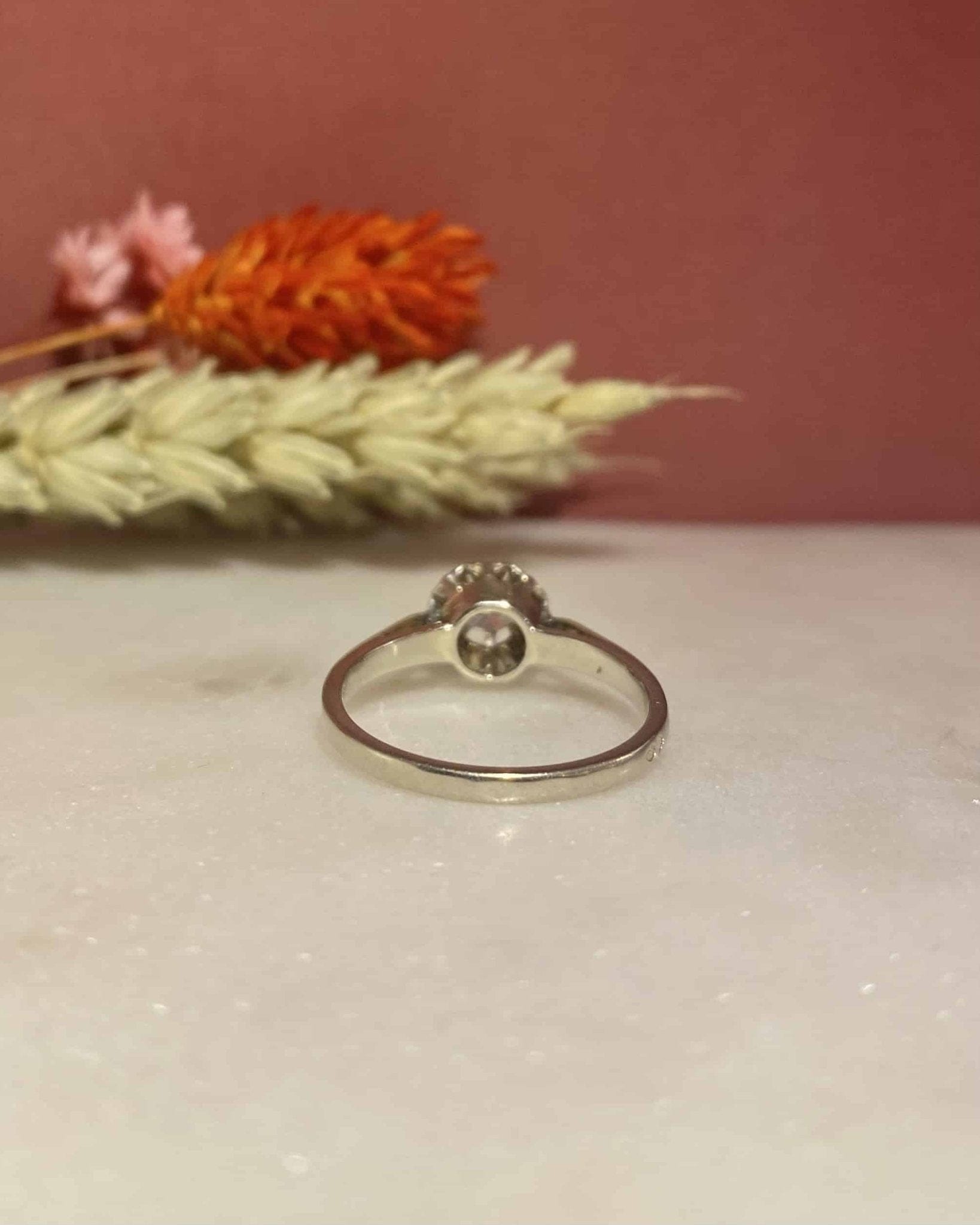 Bague Solitaire Vintage Diamants "Cloa" - Elliade Paris