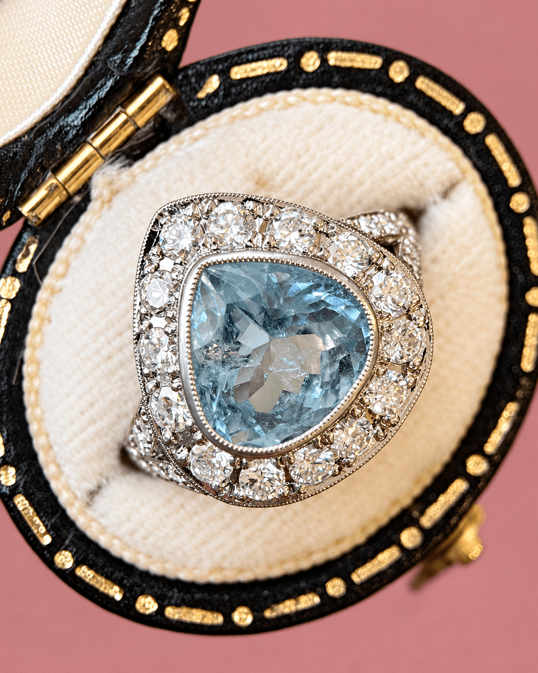 Bague Style Art-Déco Aigue-Marine 3.88 carats & Diamants 0.49 carat "Ariette" - Elliade Paris