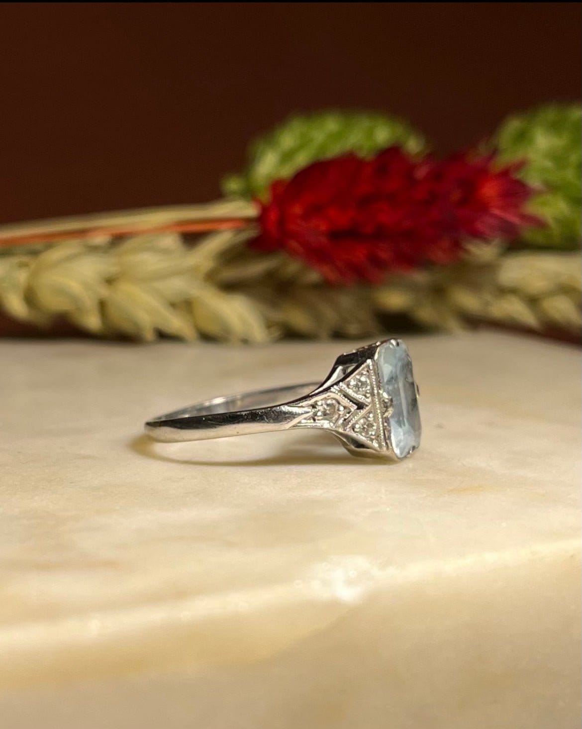 Bague Style Art - déco Aigue - marine & Diamants "Nova" - Elliade Paris