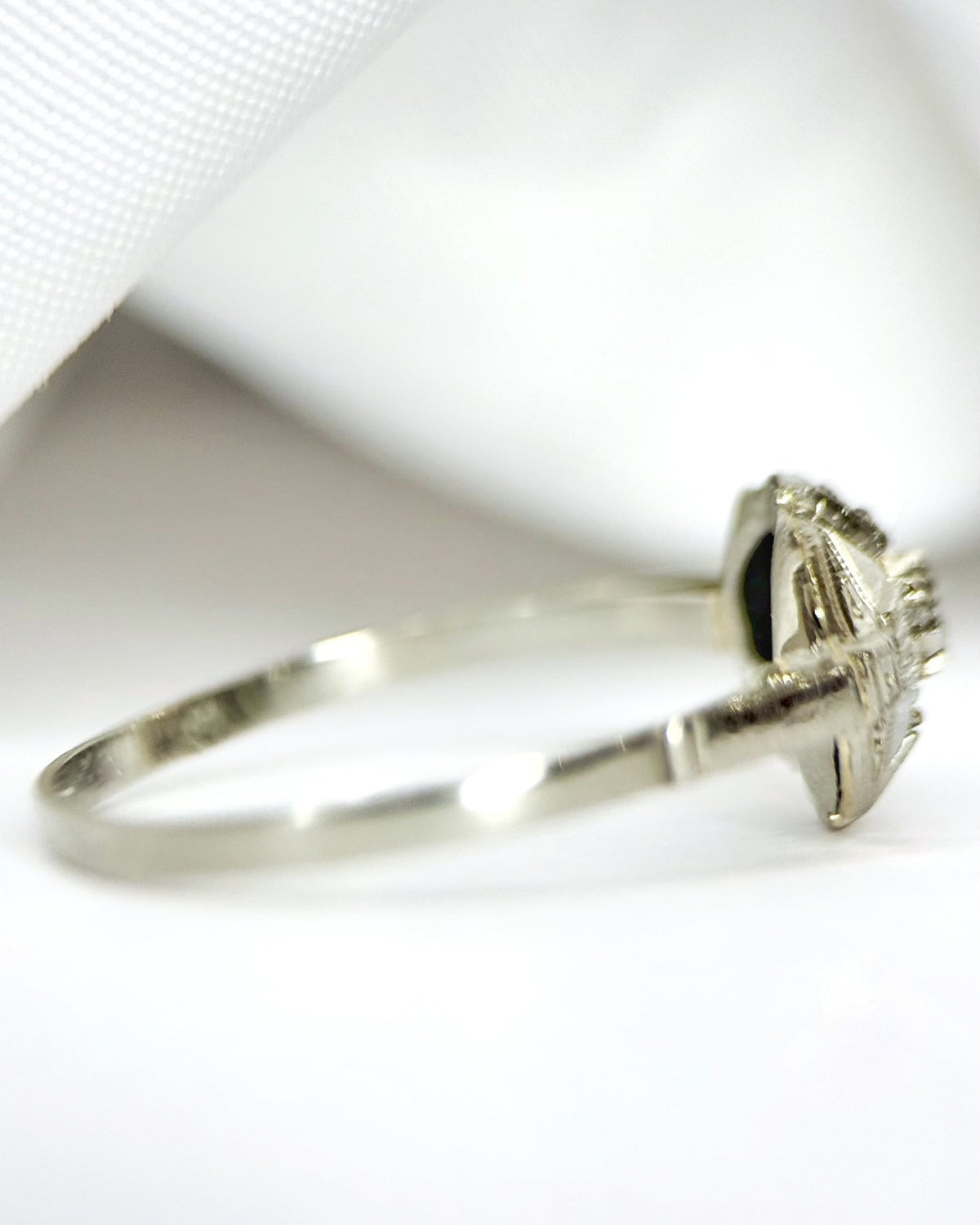 Bague Style Art-Déco Diamant "Frida" - Elliade Paris