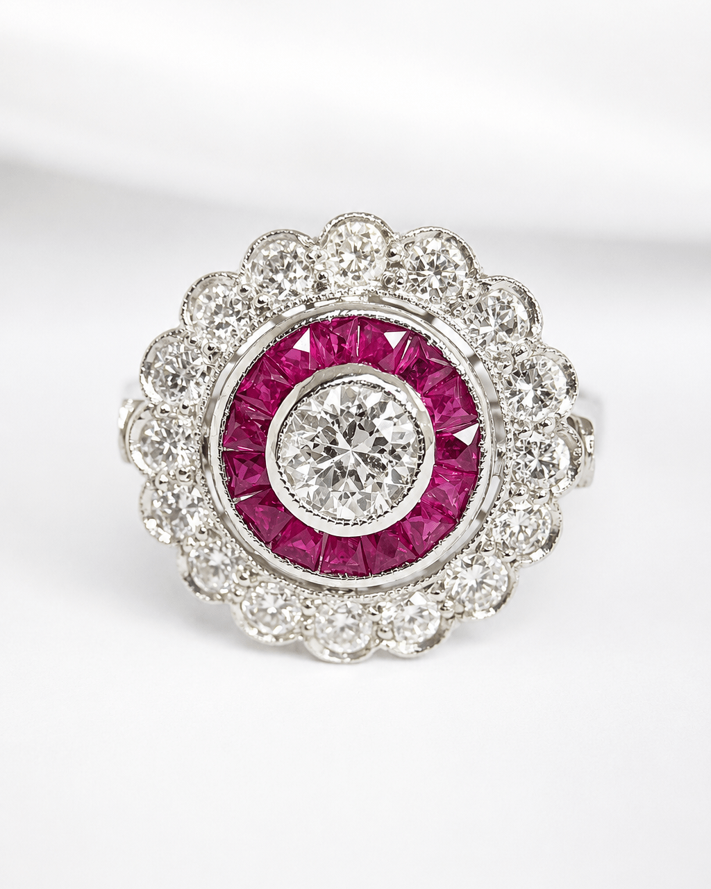 Bague Style Art-Déco Diamants 1.26 carat & Rubis 0.60 carat "Zahia" - Elliade Paris