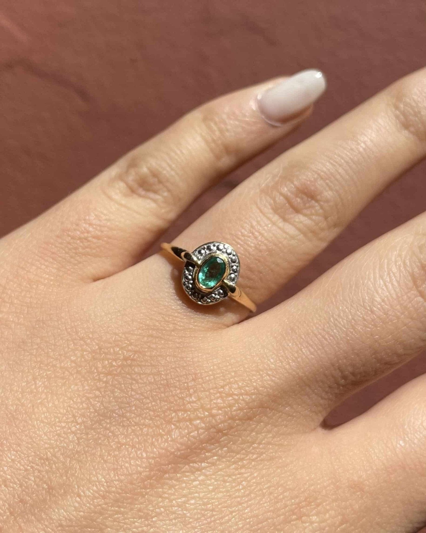 Bague Style Art - Déco Émeraude "Emeline" - Elliade Paris