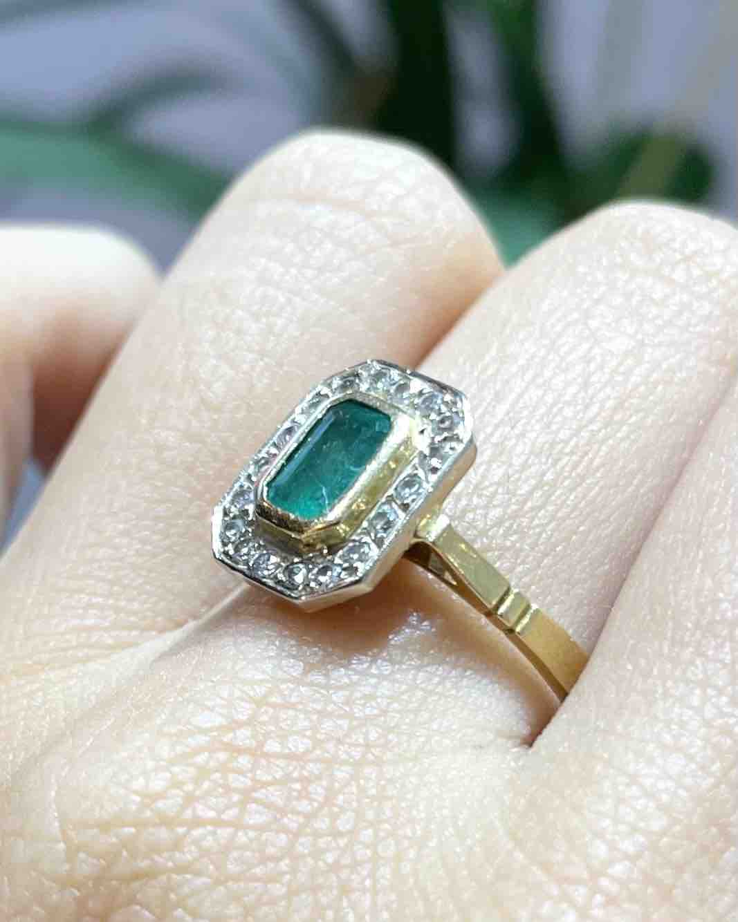 Bague style Art - déco Emeraude et Diamants "Maurine" - Elliade Paris