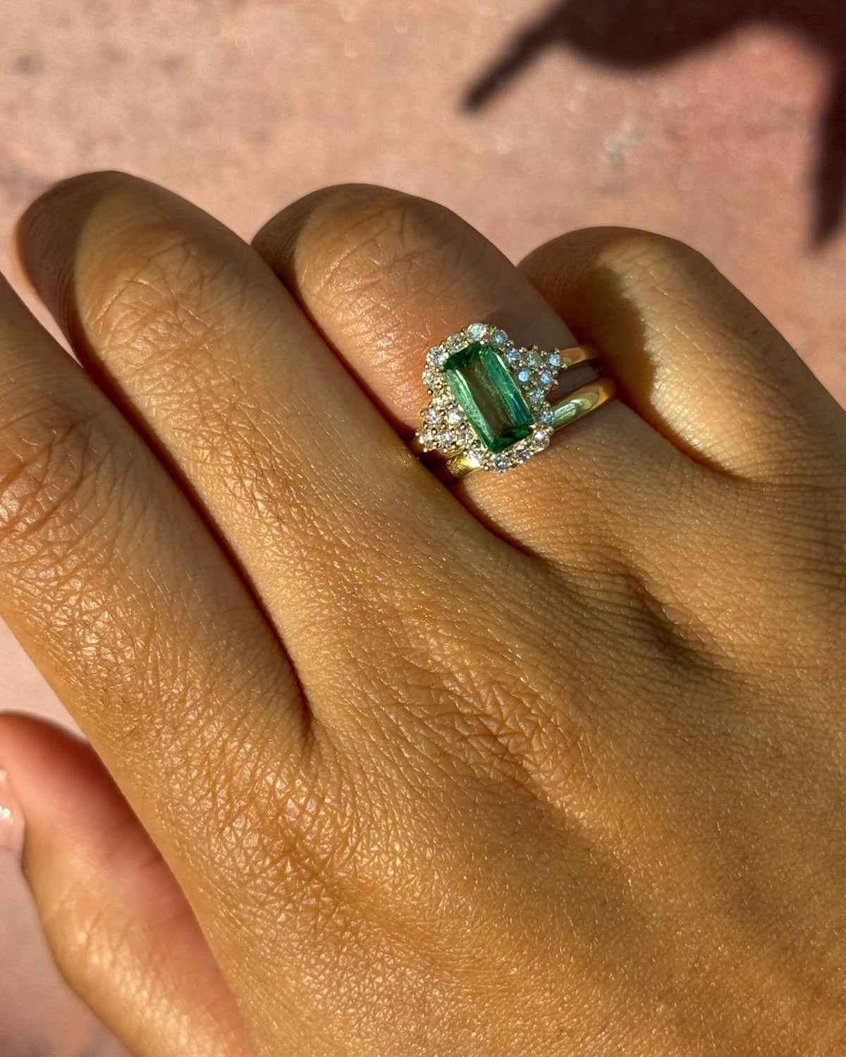 Bague Style Art-déco Grenat Tsavorite 1.41 carat & Diamants "Nérine" - Elliade Paris