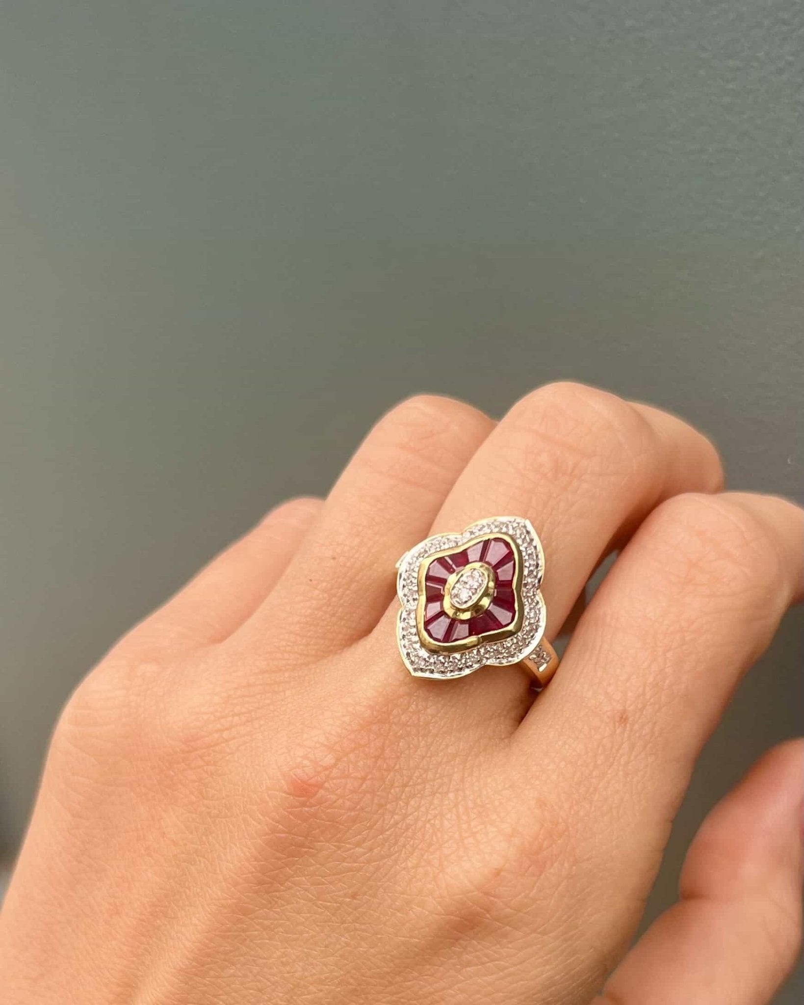 Bague style Art - déco Jupon Rubis & Diamants "Shelby " - Elliade Paris