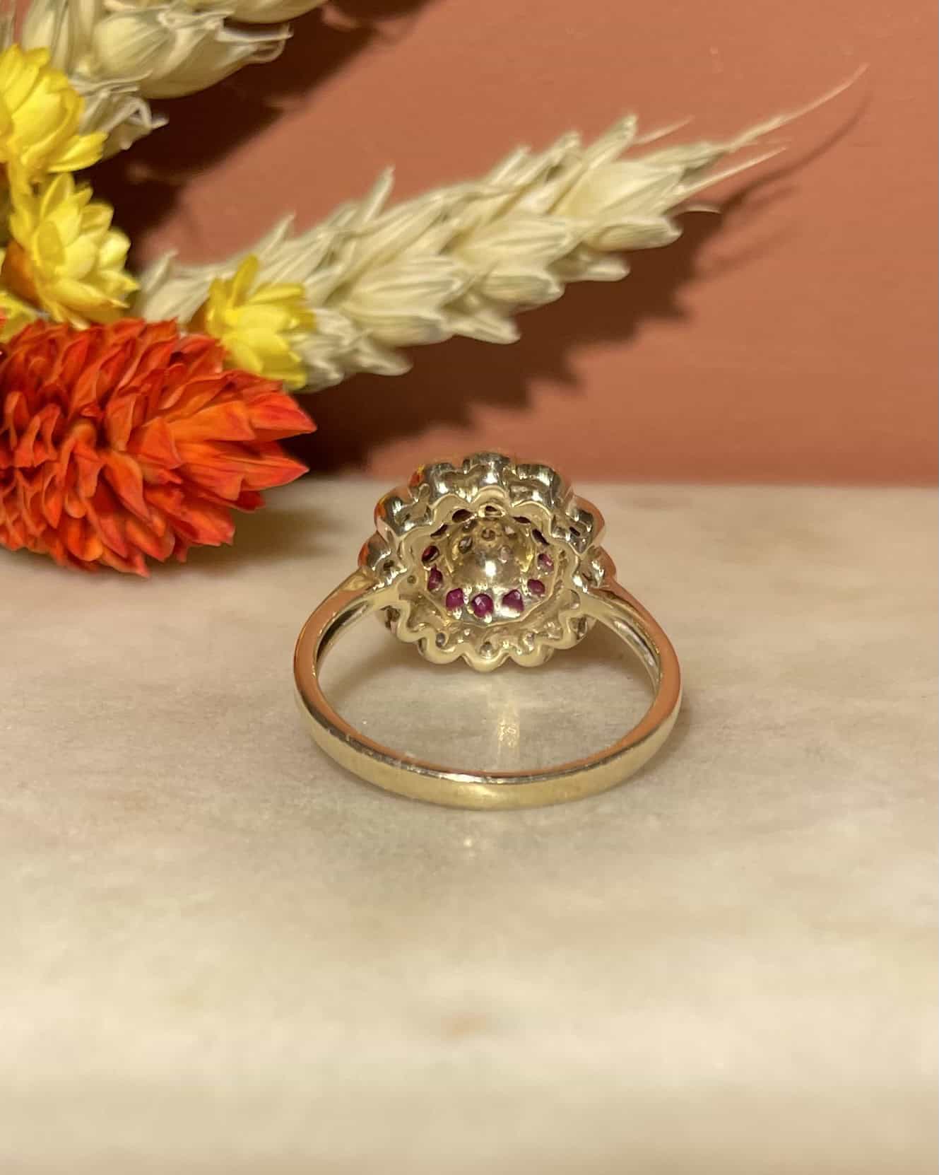 Bague style Art - déco Rubis & 19 Diamants "Anolta" - Elliade Paris