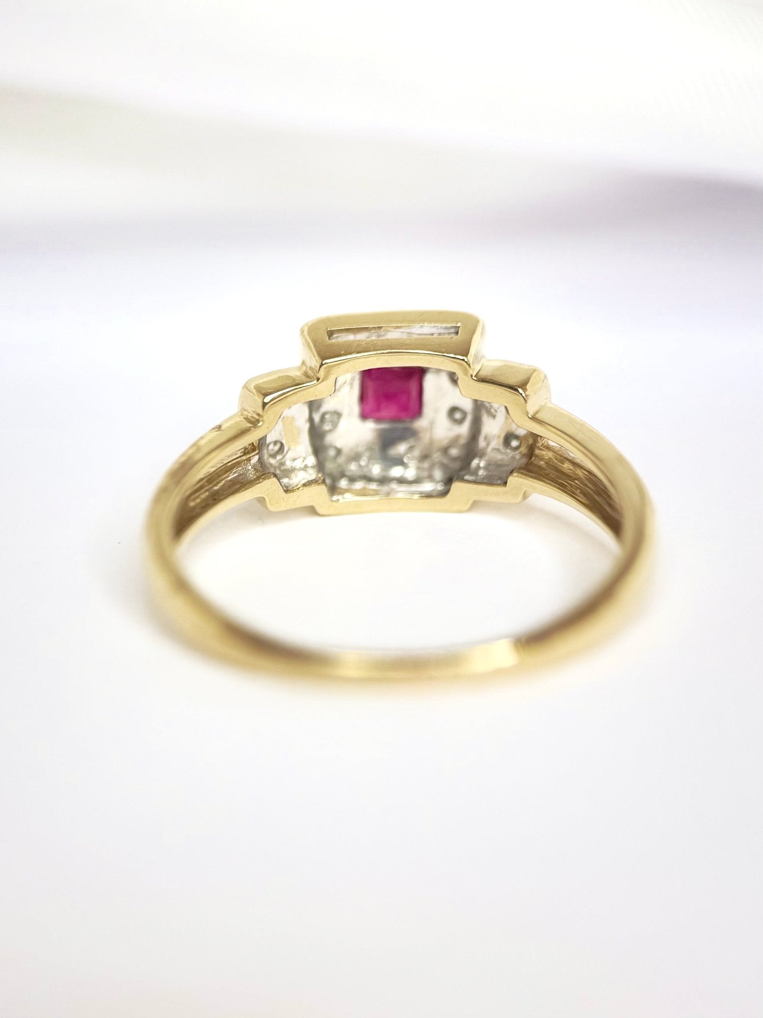 Bague Style Art-Déco Rubis & Diamants "Malia" - Elliade Paris