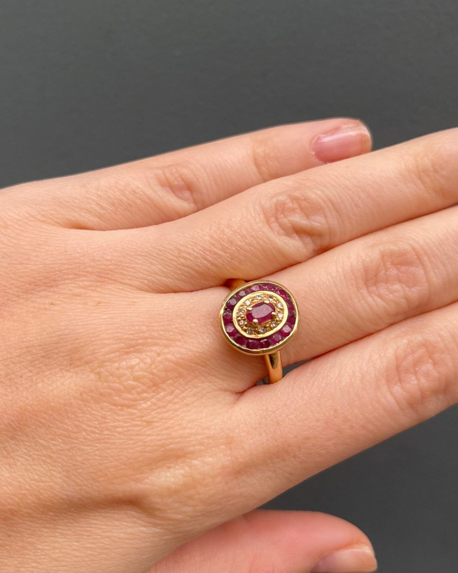 Bague style Art - déco Rubis & Diamants "Samia" - Elliade Paris