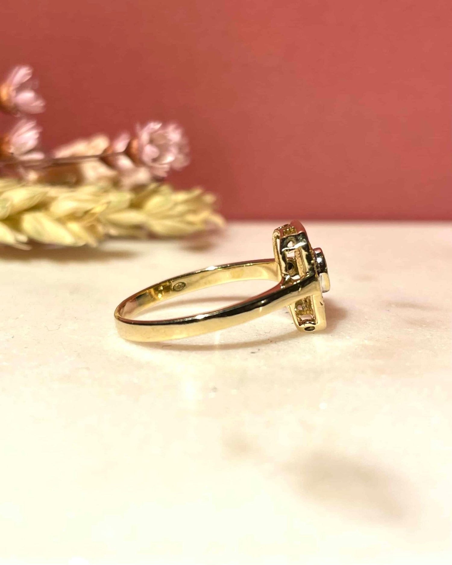 Bague Style Art - Déco Rubis et Diamants "Fériel" - Elliade Paris