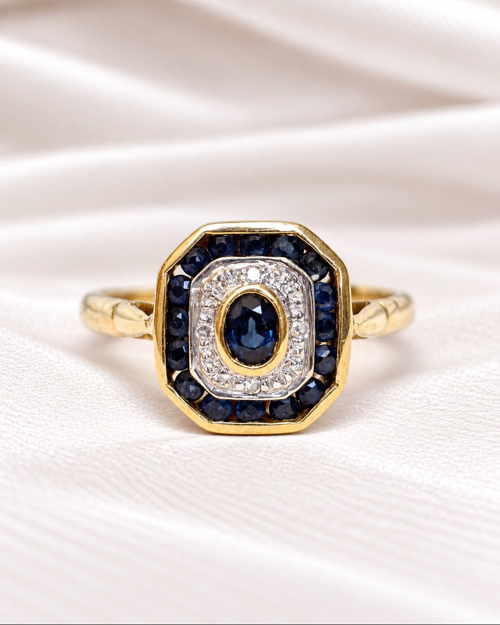 Bague Style Art-Déco Saphirs 0.89 carat & Diamants "Paulette" - Elliade Paris
