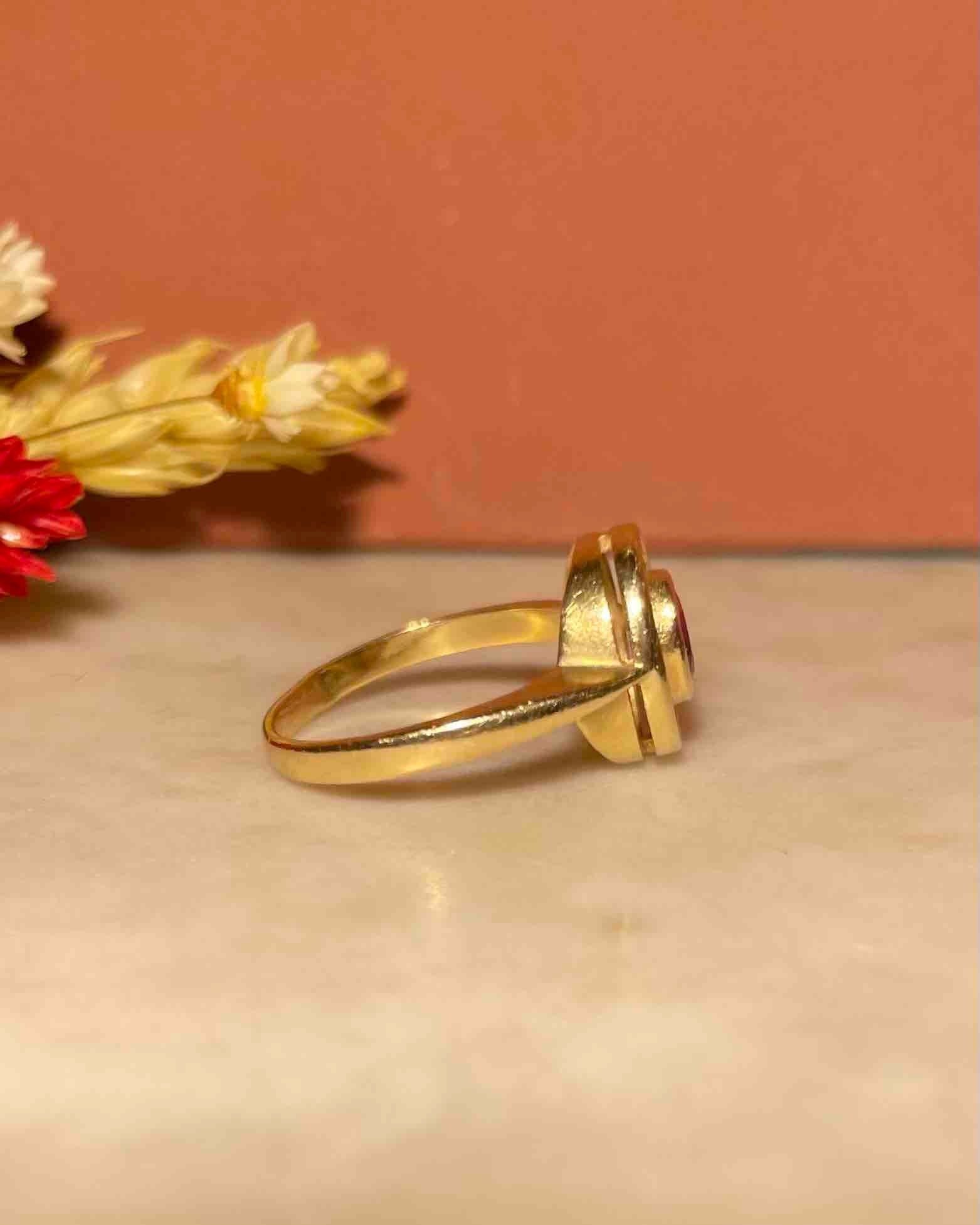 Anillo de rubí y diamantes estilo art déco "Andreane"
