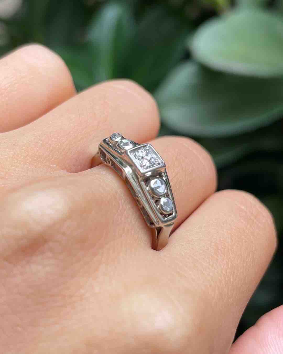 Bague Tank Art Déco Diamants "Laure" - Elliade Paris