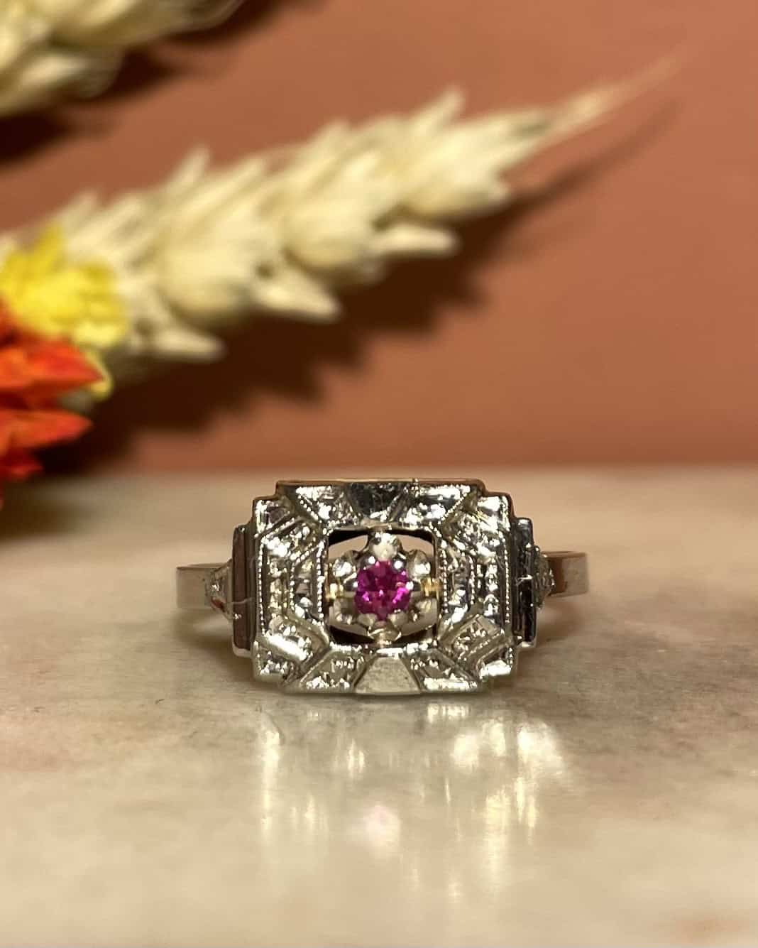 Bague Tank Art - Déco Saphir Rose "Danitsa" - Elliade Paris