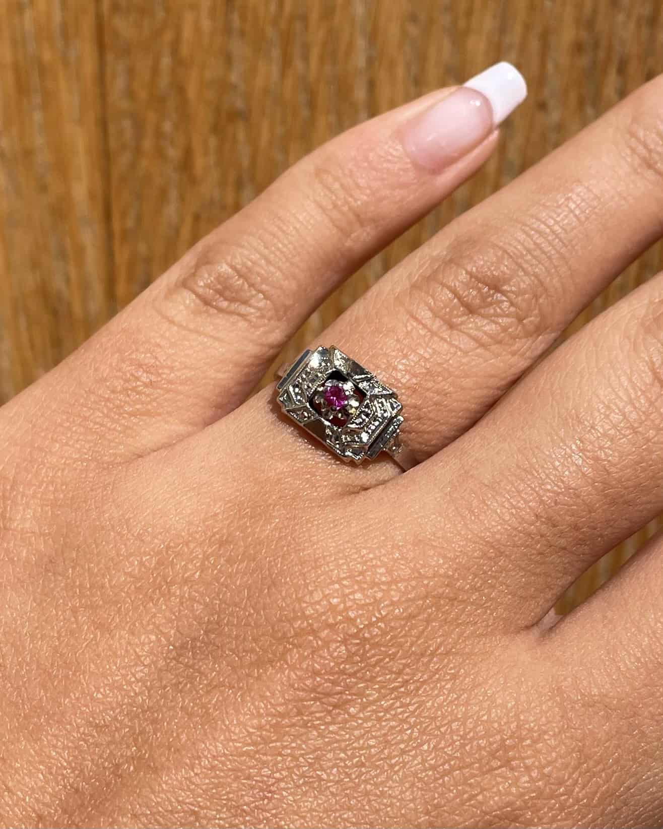 Bague Tank Art - Déco Saphir Rose "Danitsa" - Elliade Paris