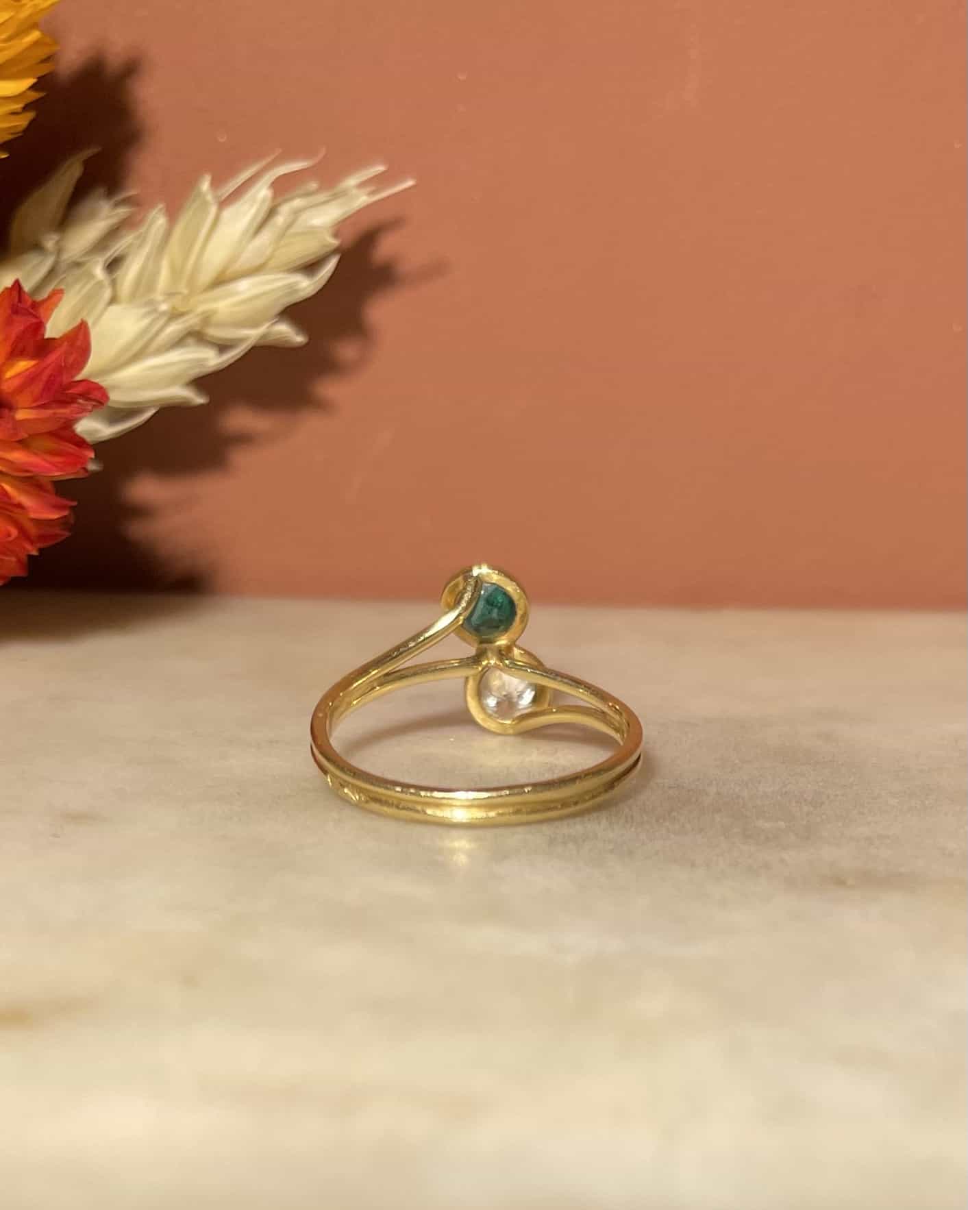 Bague Toi & Moi Emeraude et diamants "Hélène"
