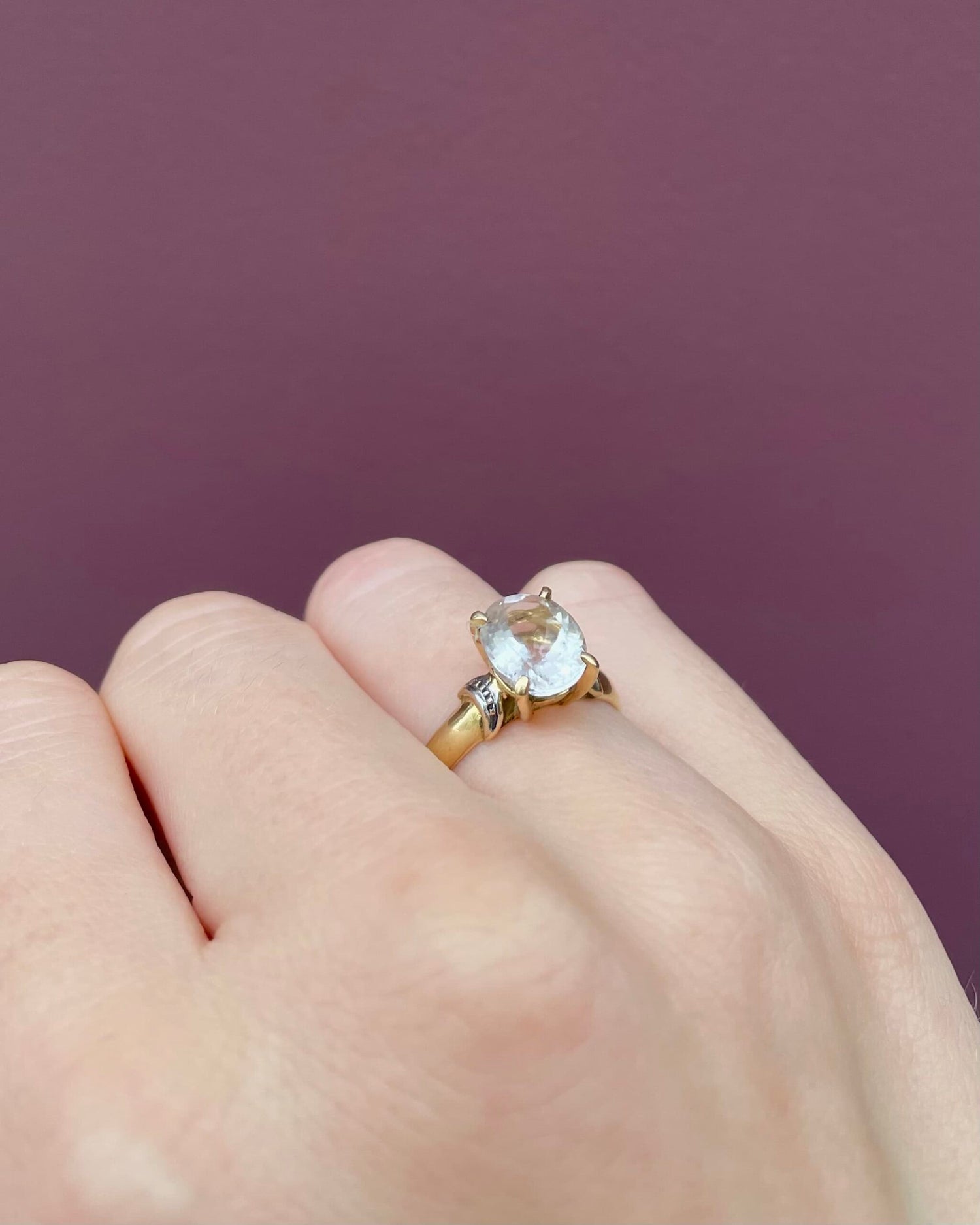 Anillo solitario de topacio rosa de 2,90 quilates "Taïla"