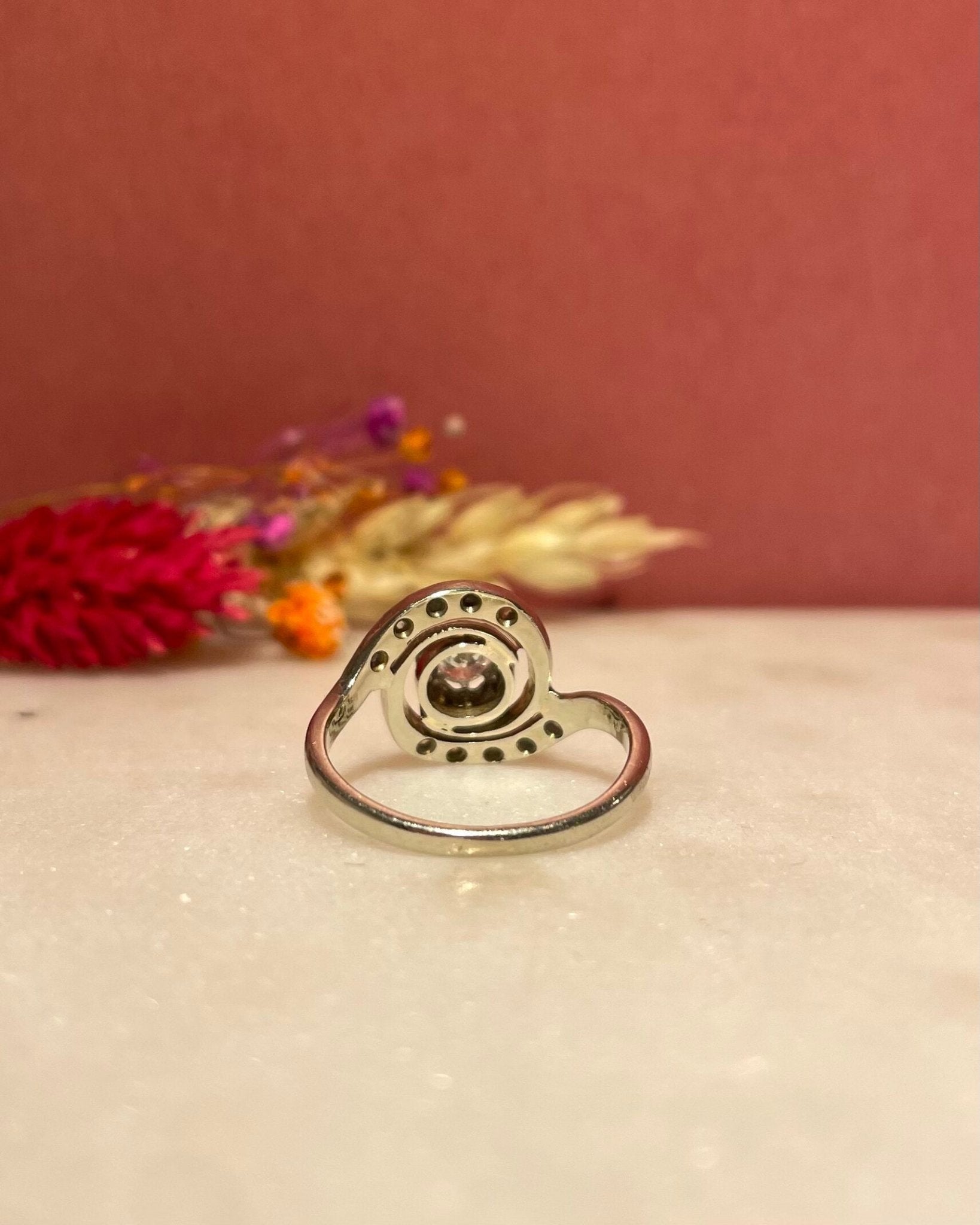 Bague Tourbillon Art - déco 11 Diamants "Sandy" - Elliade Paris