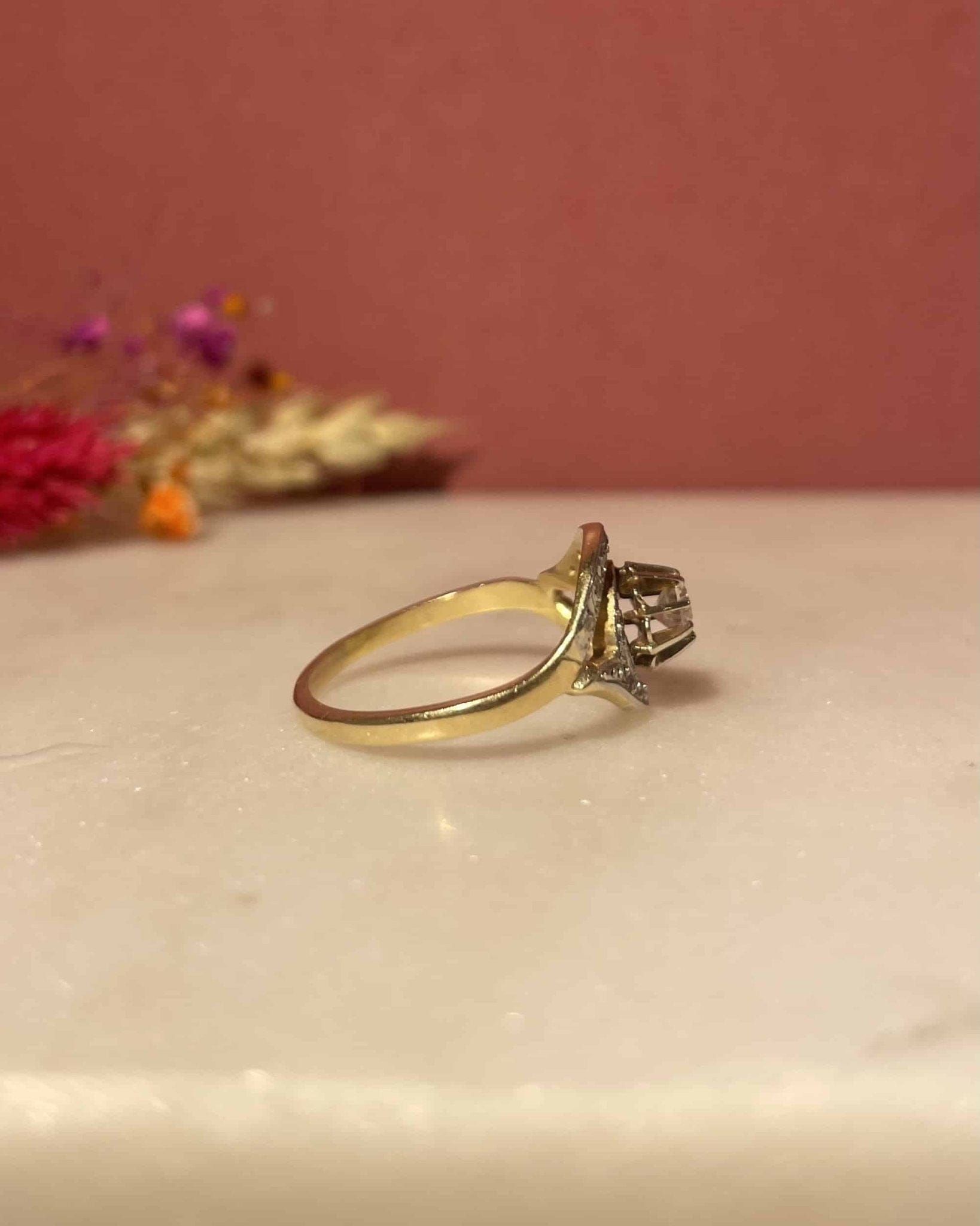 Bague Tourbillon Art - déco 15 Diamants "Jianna" - Elliade Paris