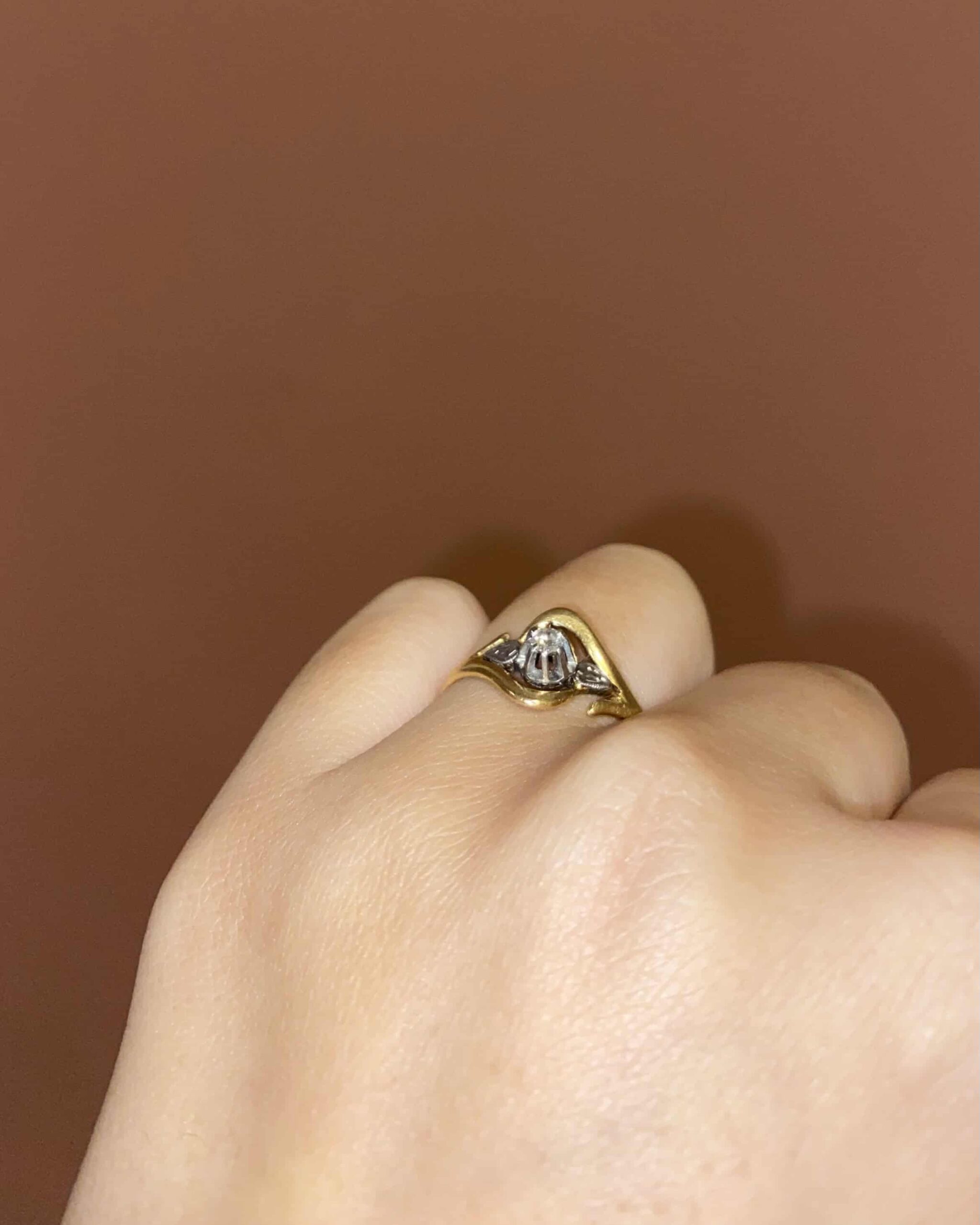 Bague Tourbillon Art-déco Diamant "Cyrène"