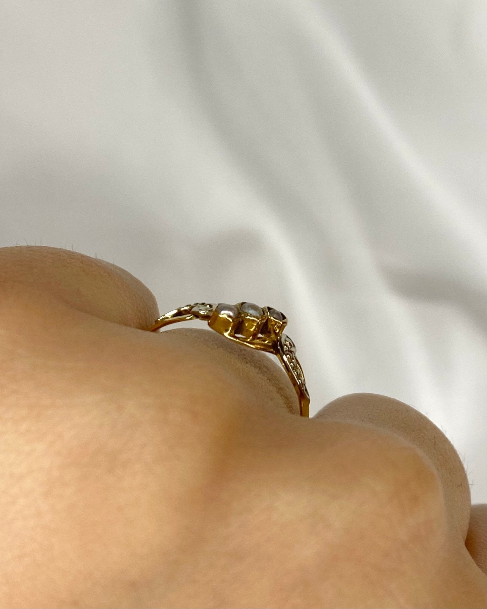 Bague Tourbillon Art Nouveau Perles "Mélissande" - Elliade Paris