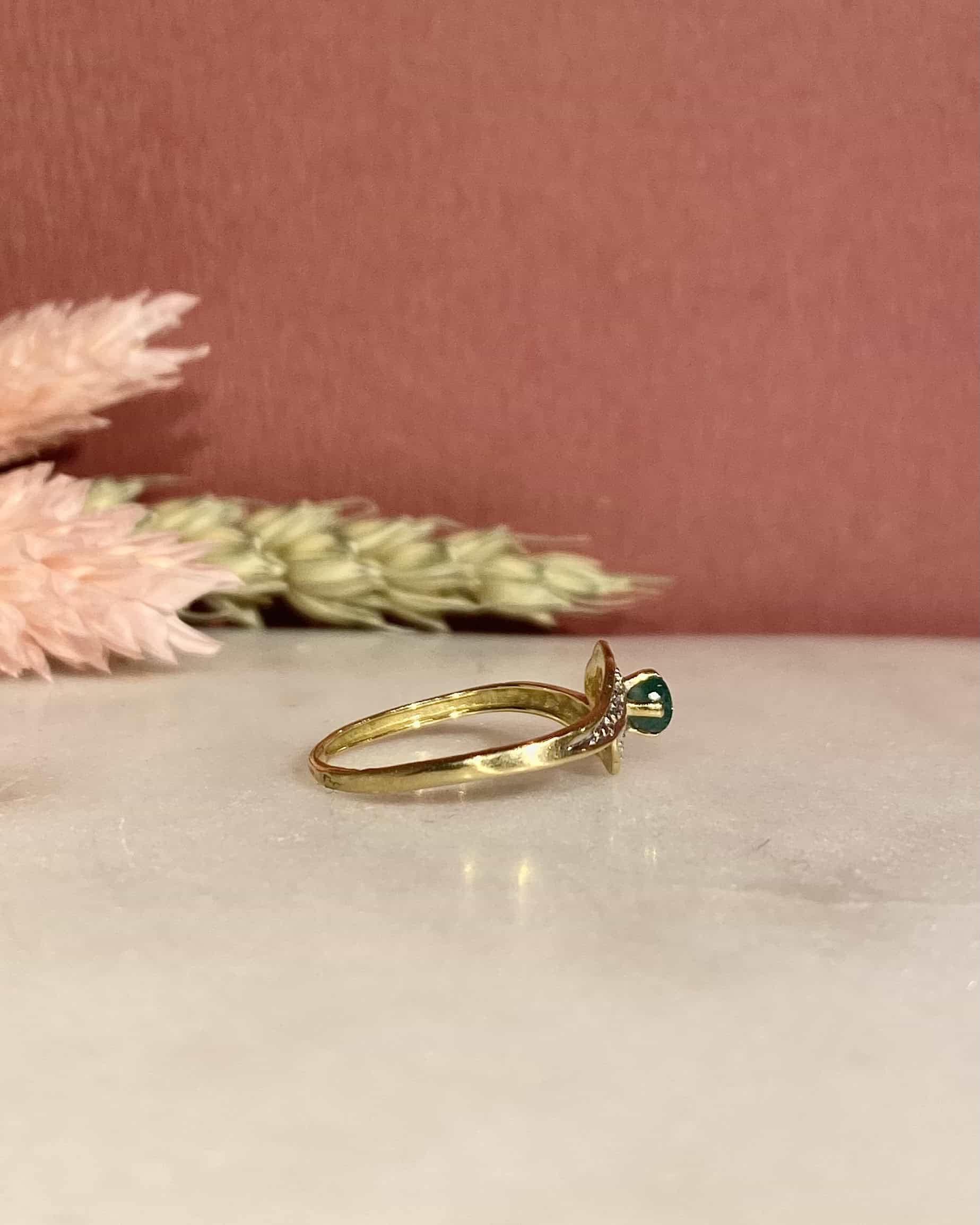 Vintage Emerald Tourbillon Ring "Iseult"