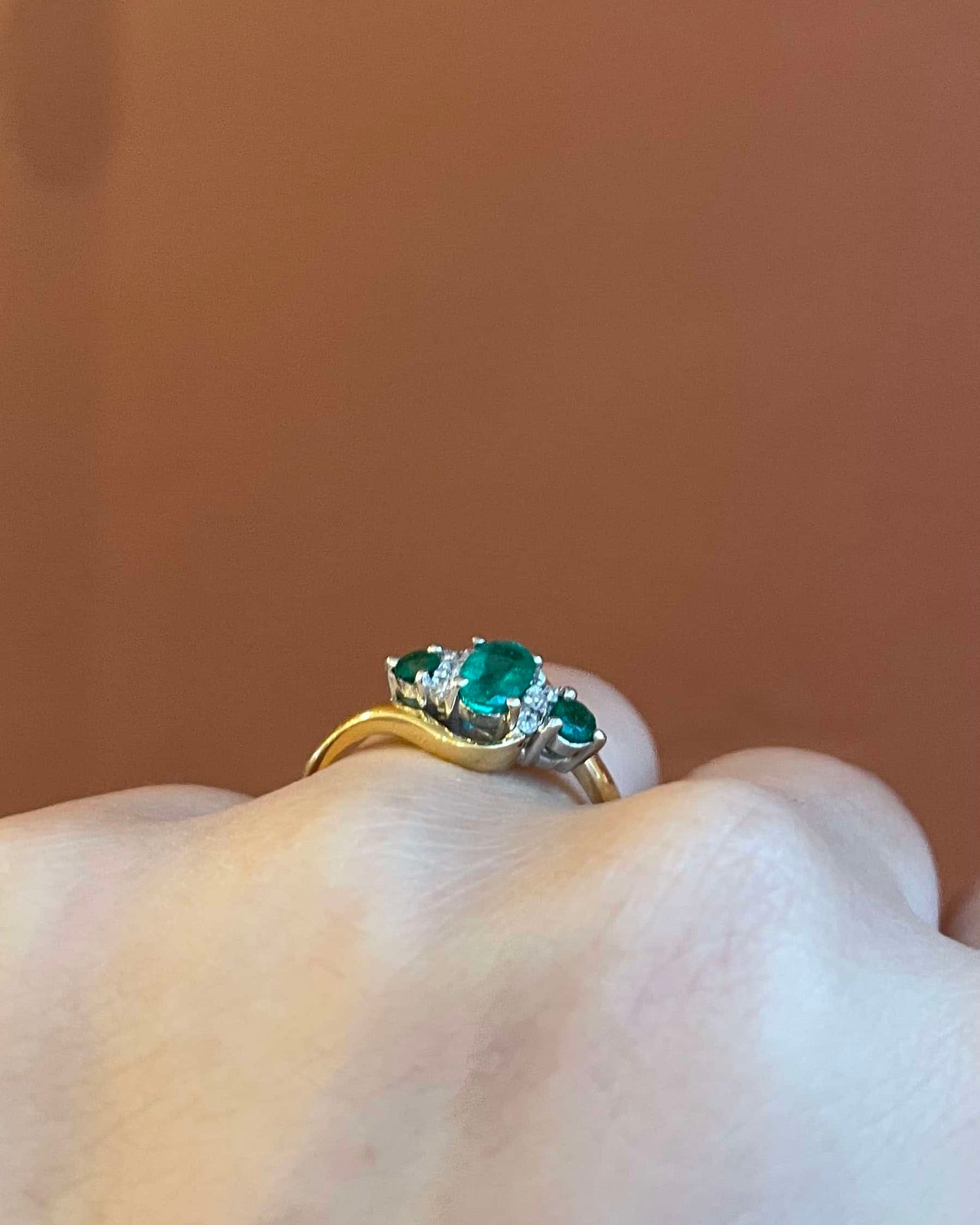 Bague Trilogie Emeraudes 0.60 carat & Diamants "Edwina"