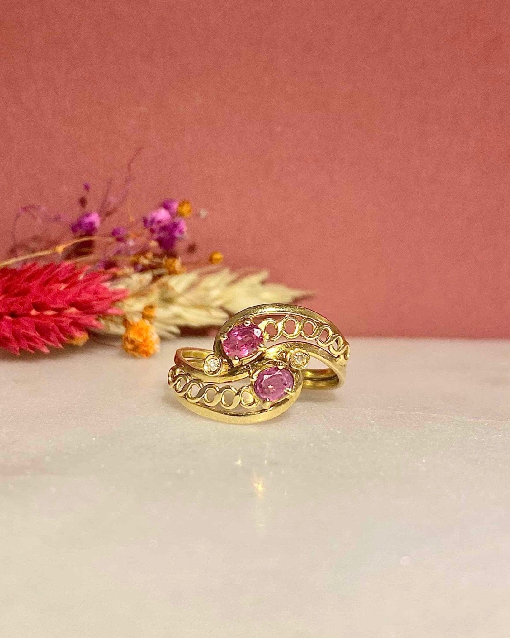 Bague Tourbillon Rubis 0.40 carat & Diamants "Talitha" - Elliade Paris