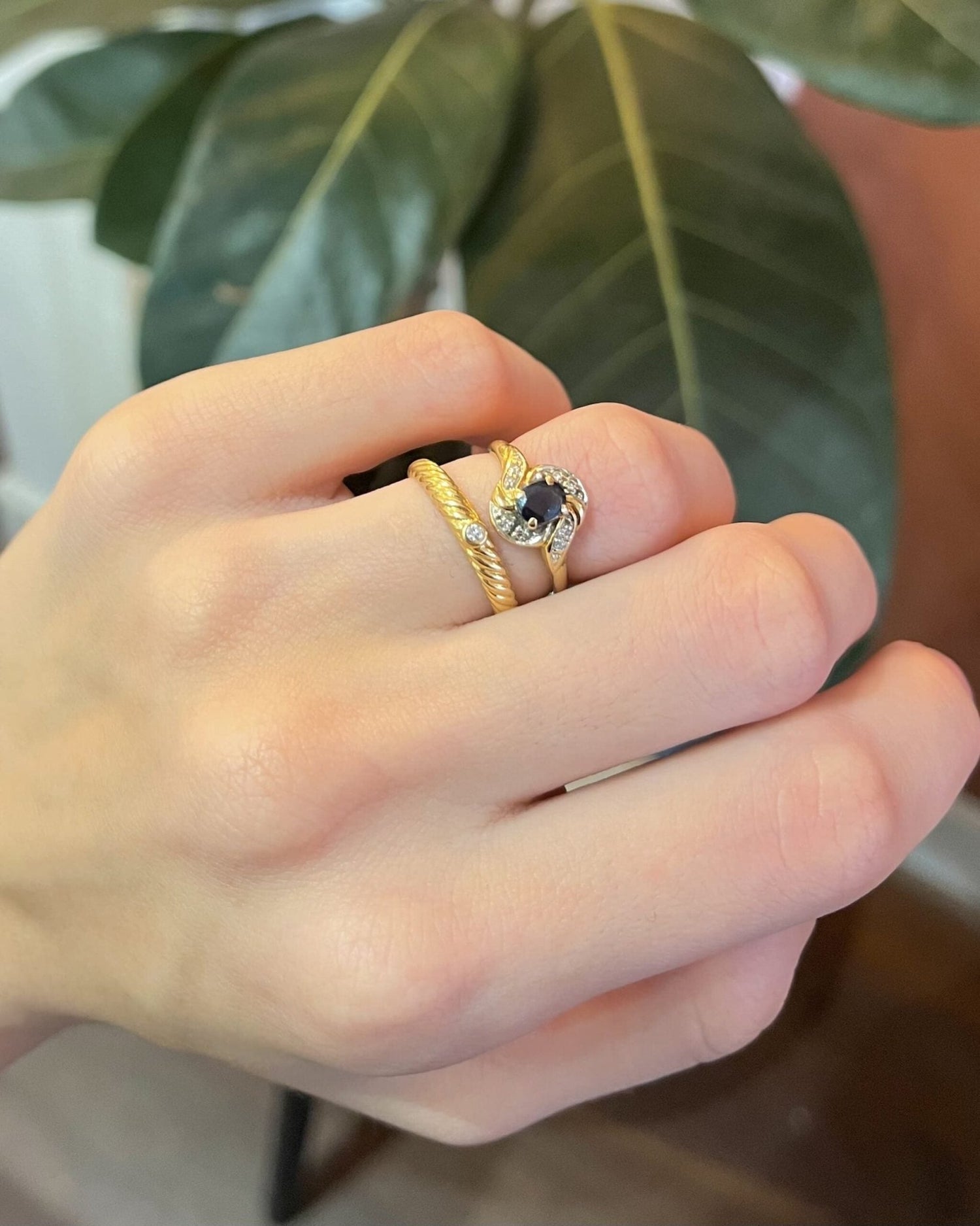 Bague Tourbillon style Art - déco Saphir et Diamants "Margot" - Elliade Paris