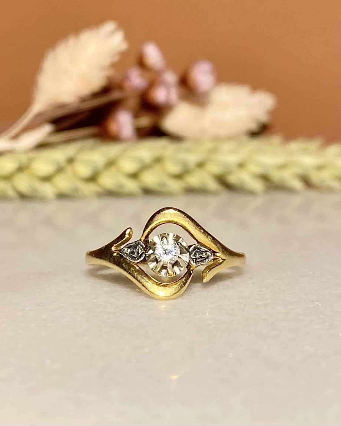 Bague Tourbillon Art-déco Diamant "Cyrène"