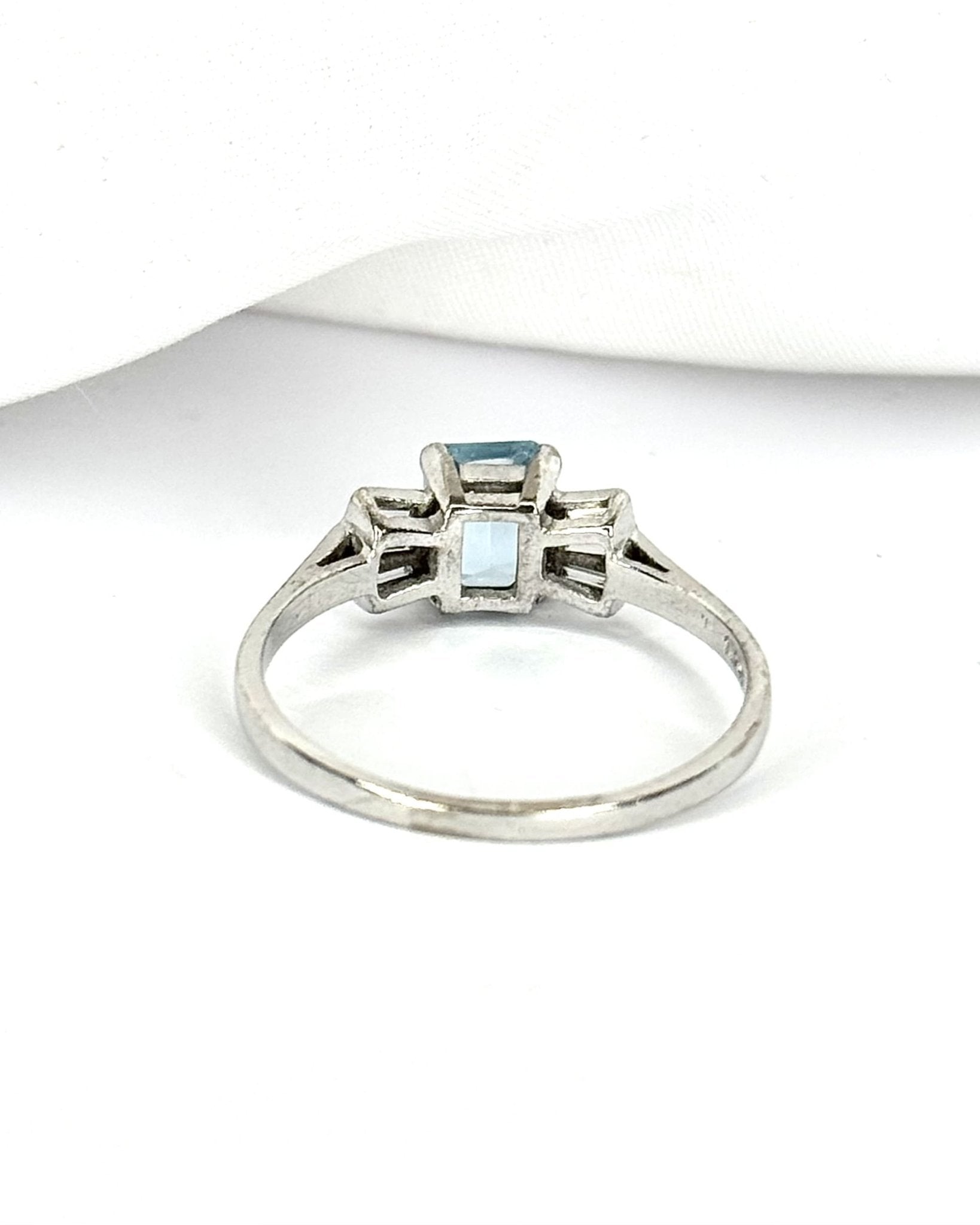 Bague Trilogie Aigue-Marine 0.80 carat & Diamants "Penélope" - Elliade Paris