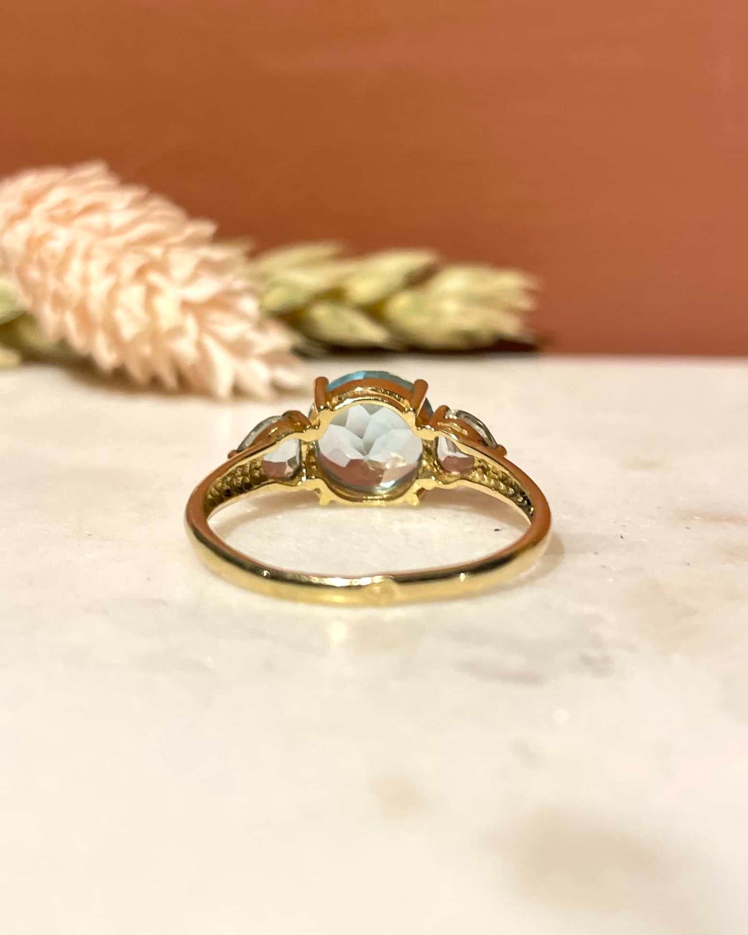 Bague Trilogie Topazes 2.70 carats "Aveline"