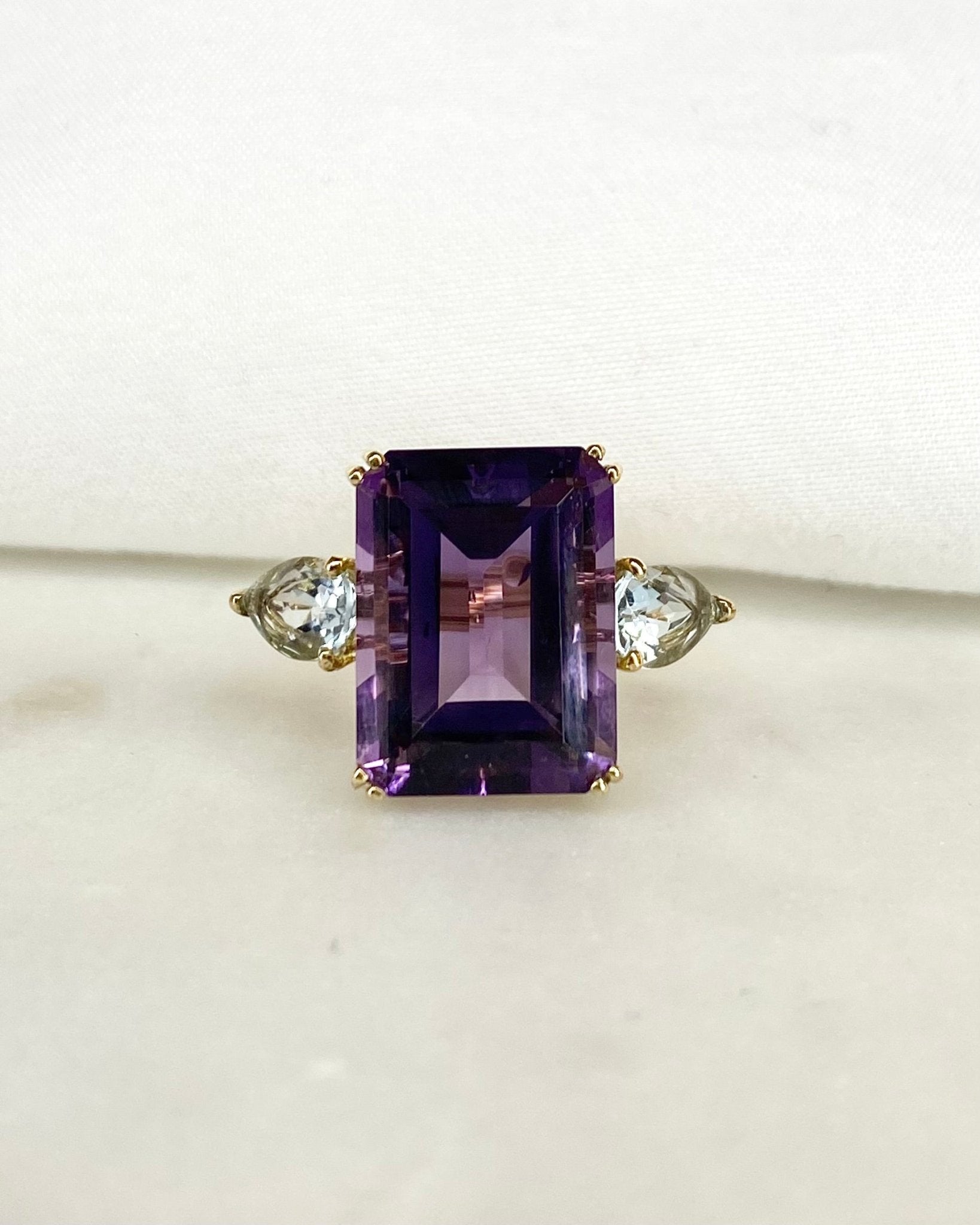 Bague Trilogie Améthyste 14.3 carats & Aigue - Marine 0.62 carat "Lucia" - Elliade Paris