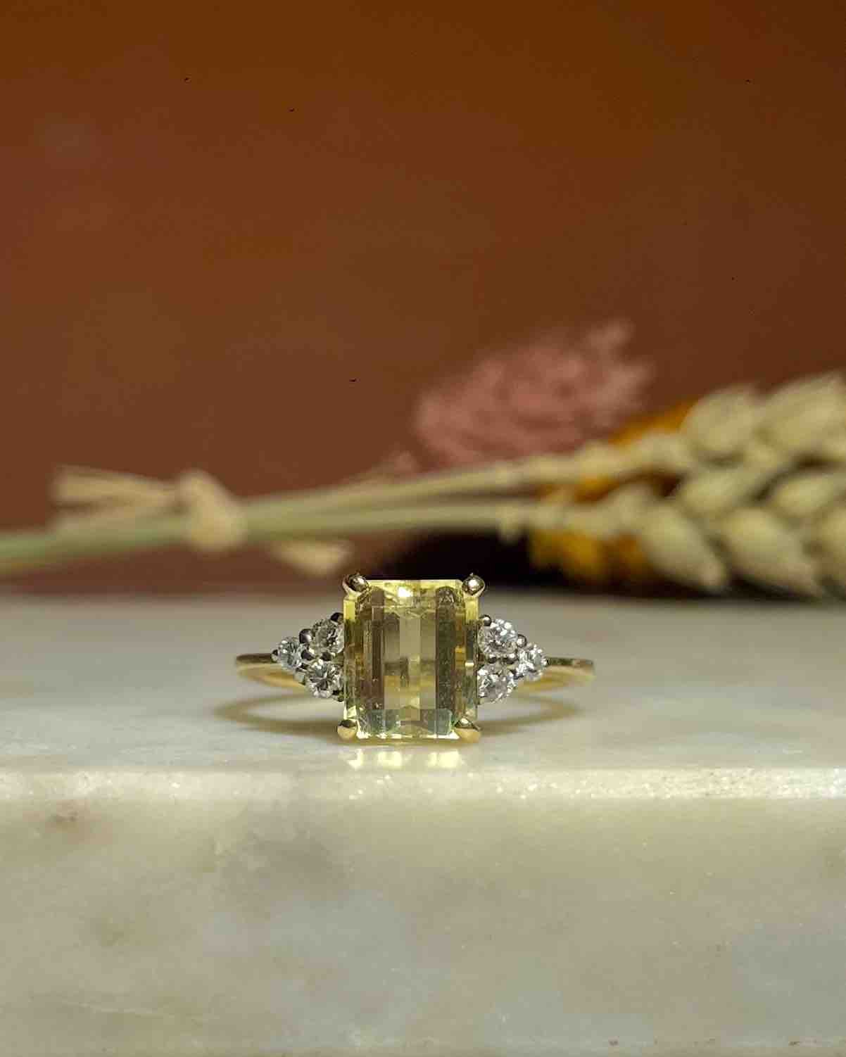 Bague trilogie citrine et diamants "Cléome" - Elliade Paris