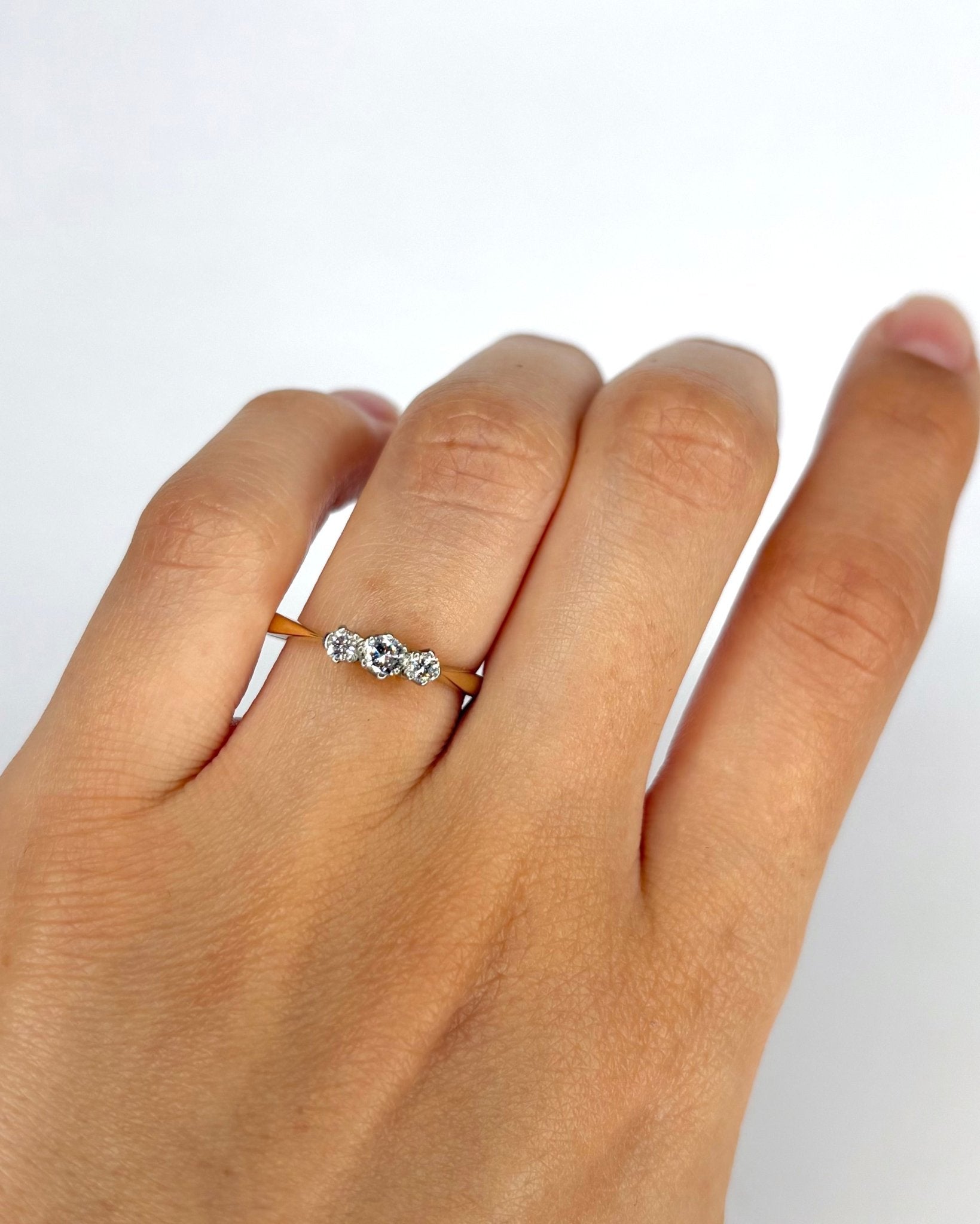 Bague Trilogie Diamants 0.25 carat "Tosca" - Elliade Paris