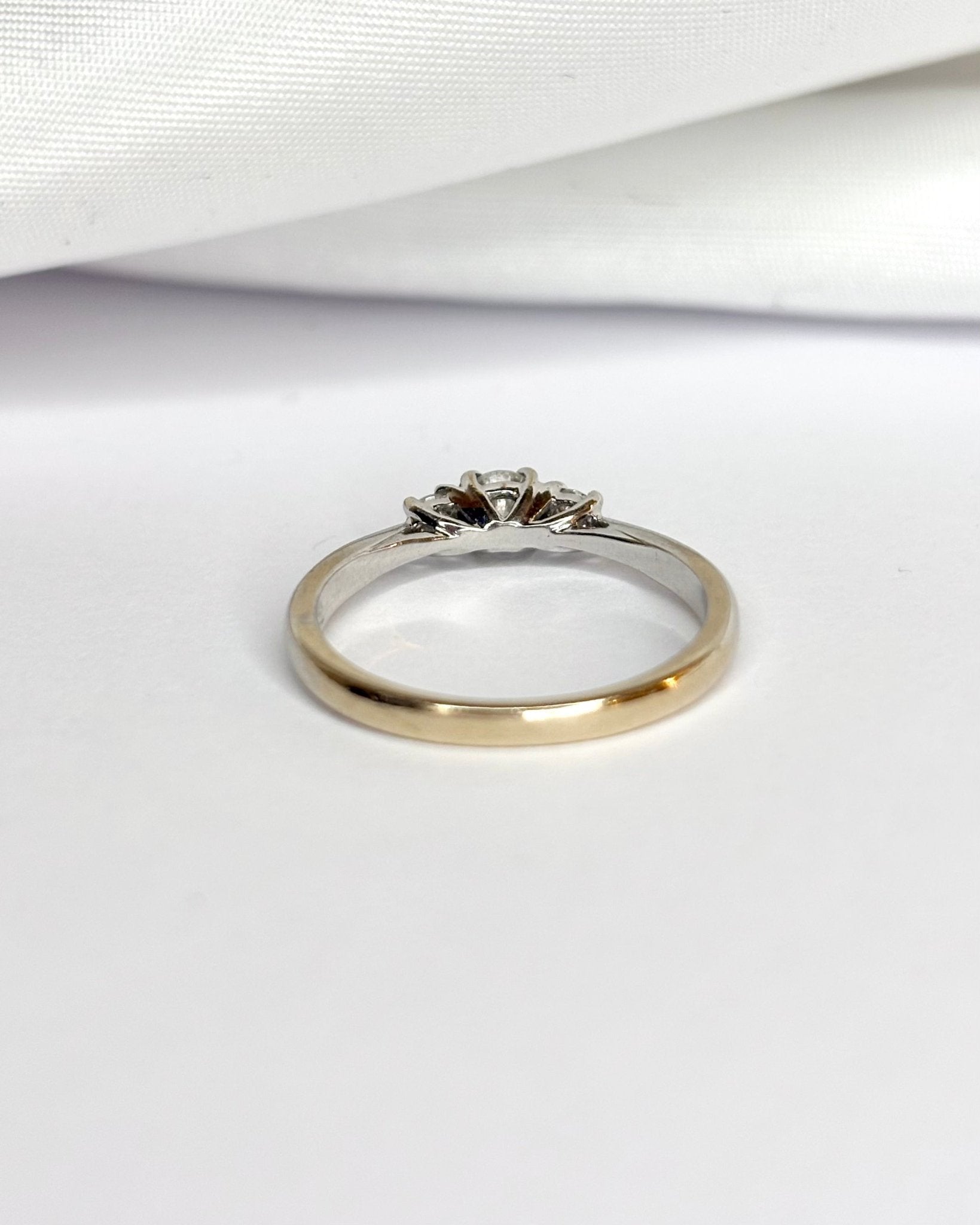 Bague Trilogie Diamants 0.30 carat "Kayla" - Elliade Paris